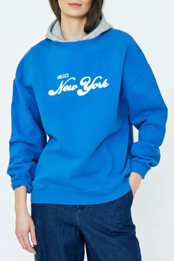 Oversized_Hello_New_York_Sweatshirt_Royal_FW243230-R_CROP.jpg