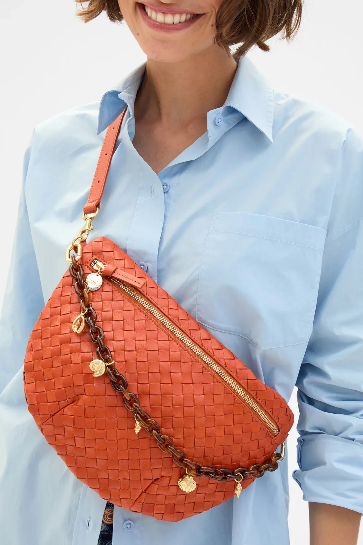 Grande-Fanny-Medium-Woven-Diagonal---CVH1000643-SALTO---Kathie_1_42beeacb-9142-465d-96b4-5fc2d8a191d7_2400x.jpg.png