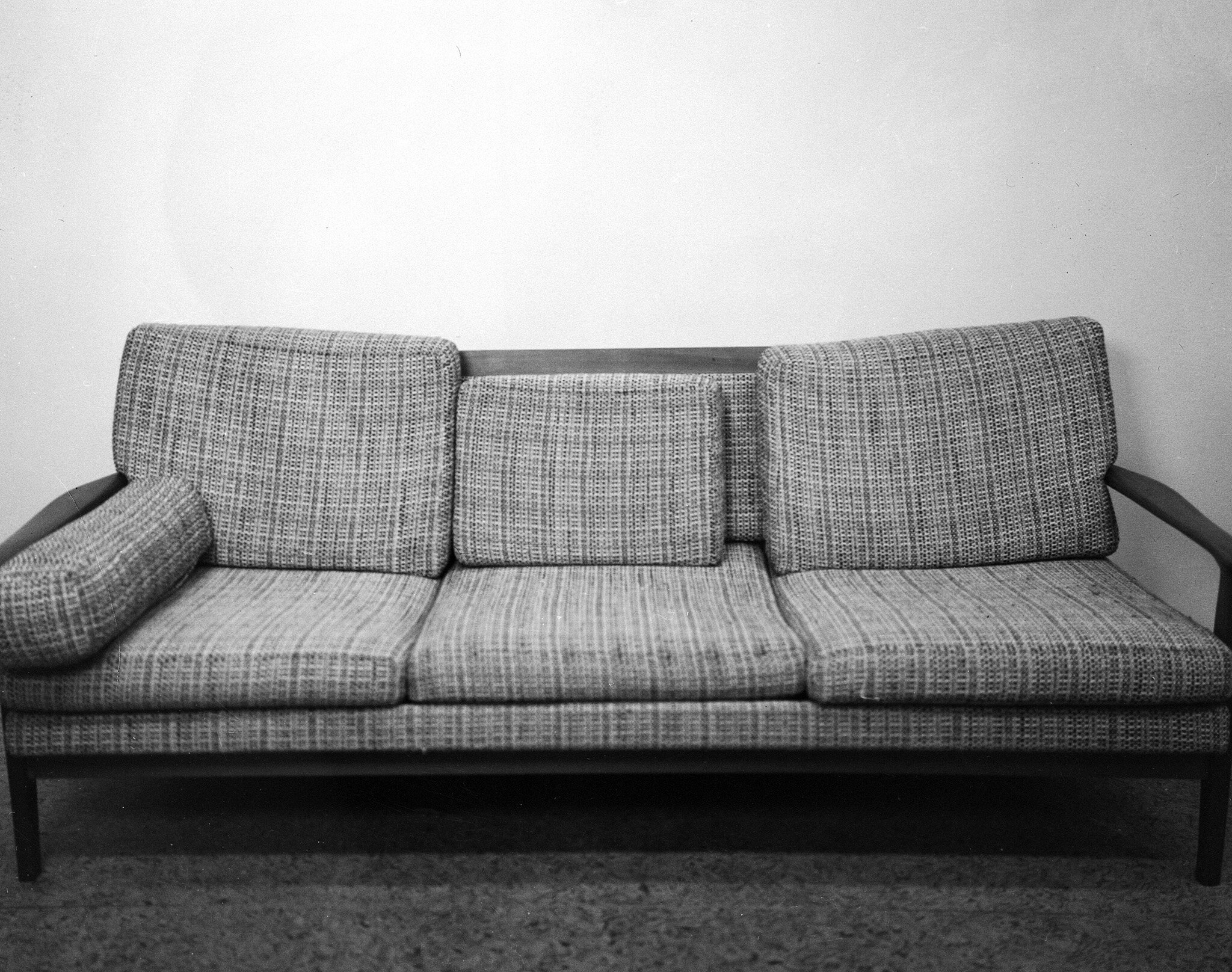 2019_Max_P_Martin_Couch.jpg