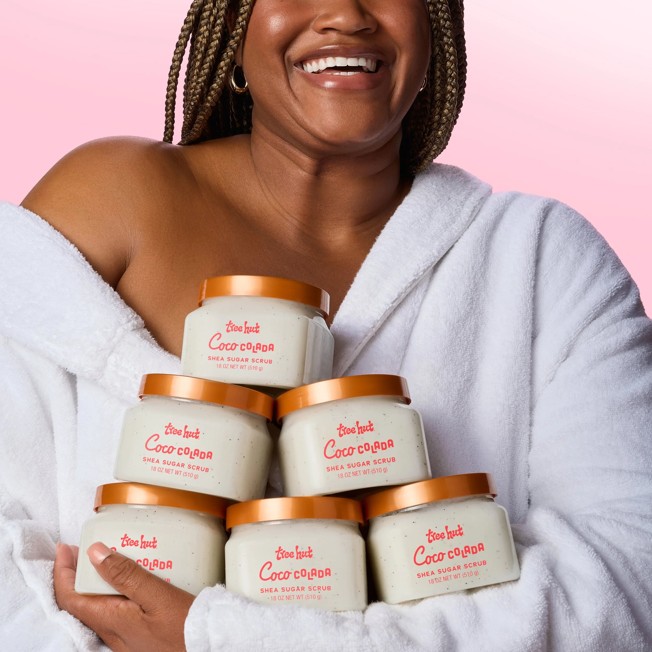 TH_CoreRebrand_CocoColada _SheaSugarScrub_InHand_1698_1x1.jpg