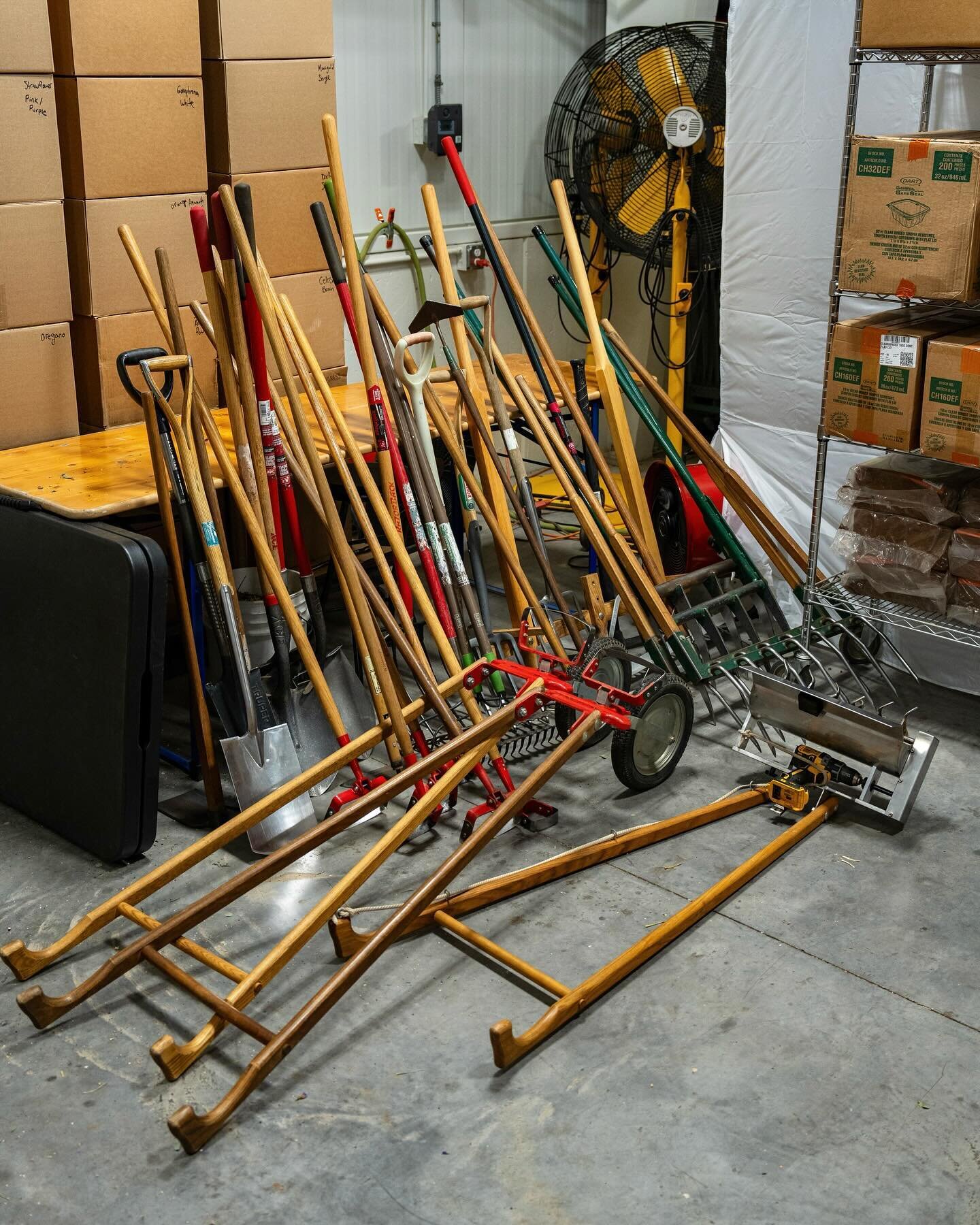 🧰 January around FFF means lots of unsung chores that make the growing season go a little smoother.  This past week, the farm team has been tidying up all of our hand tools, cleaning, sharpening, and conditioning them so they&rsquo;ll last us a long