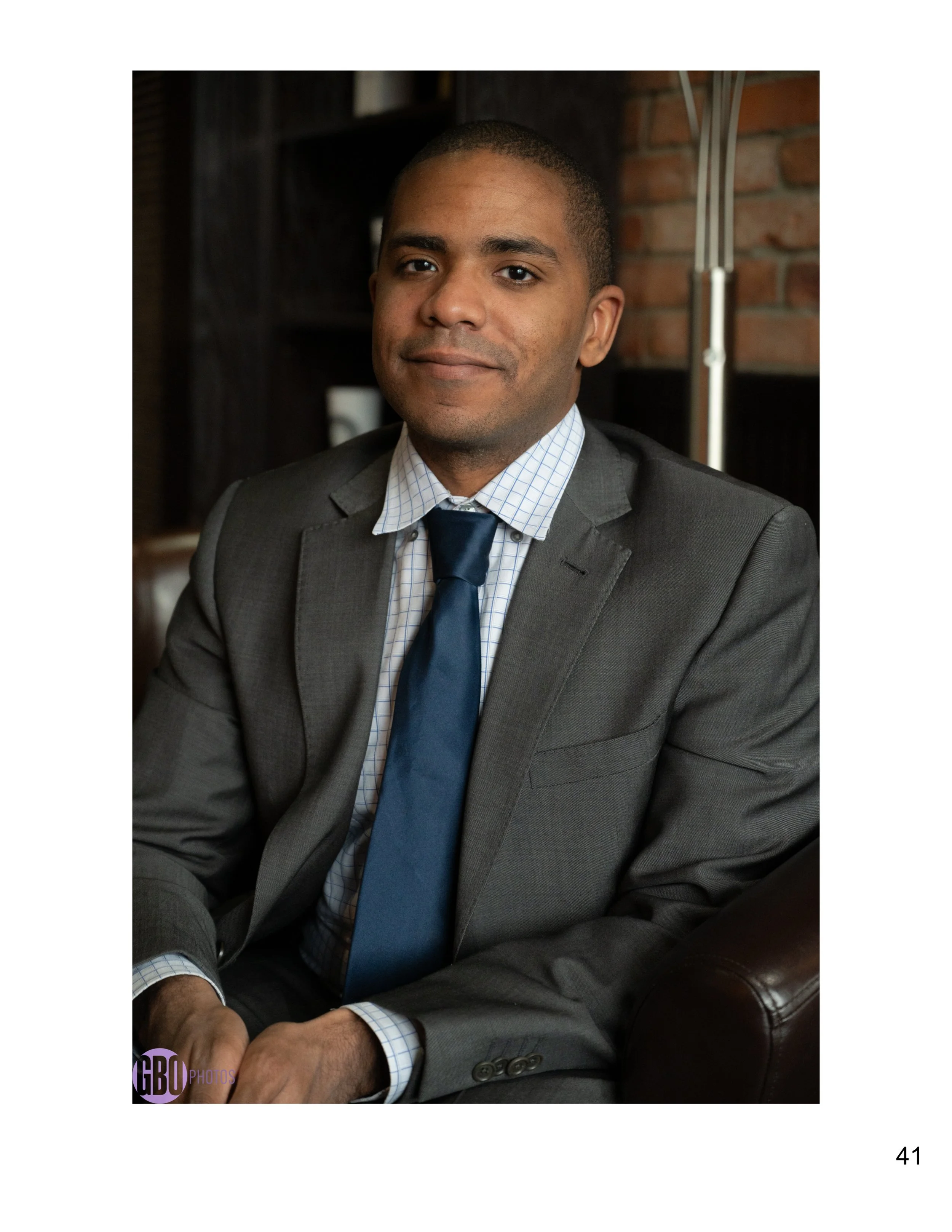 Greg - headshots-041.jpg