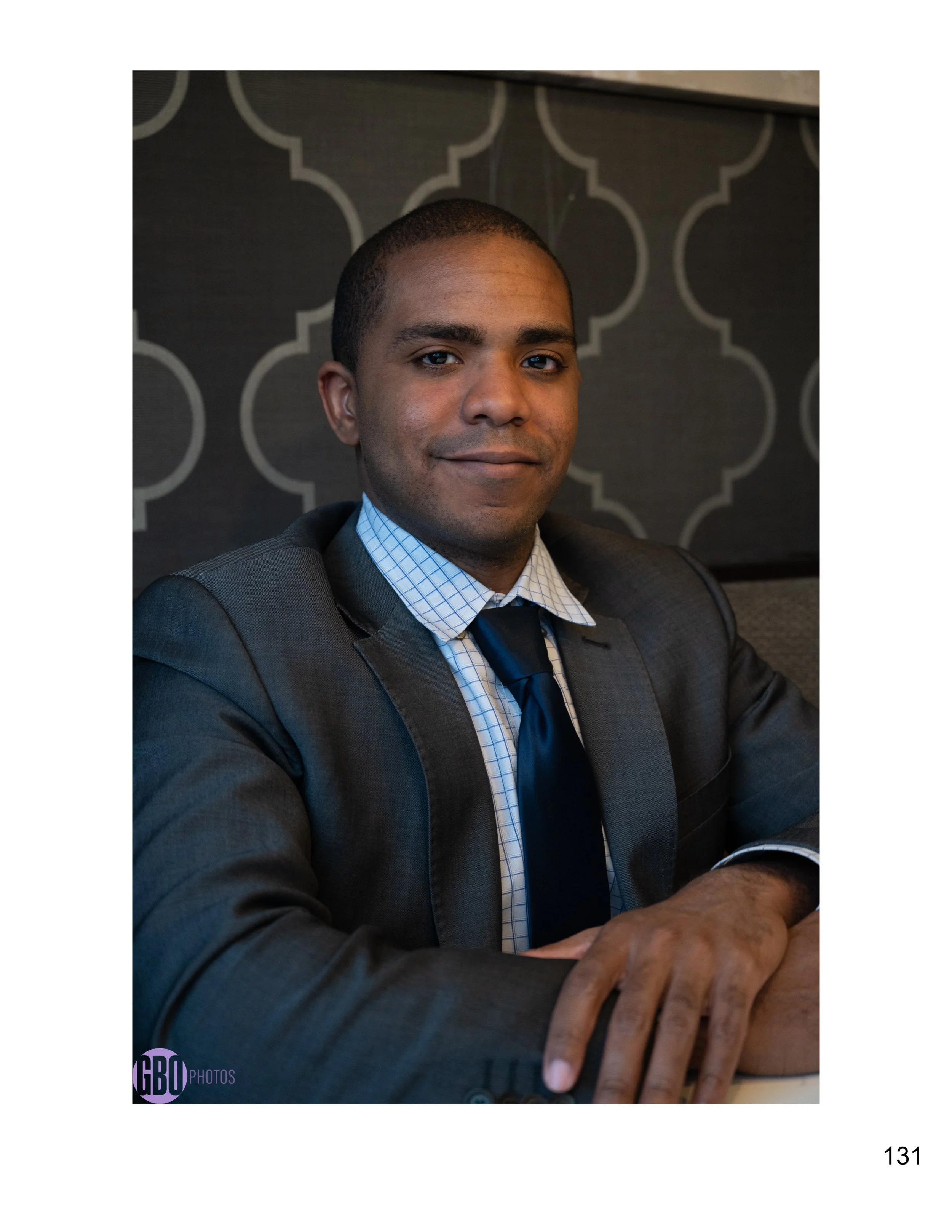 Greg - headshots-131.jpg