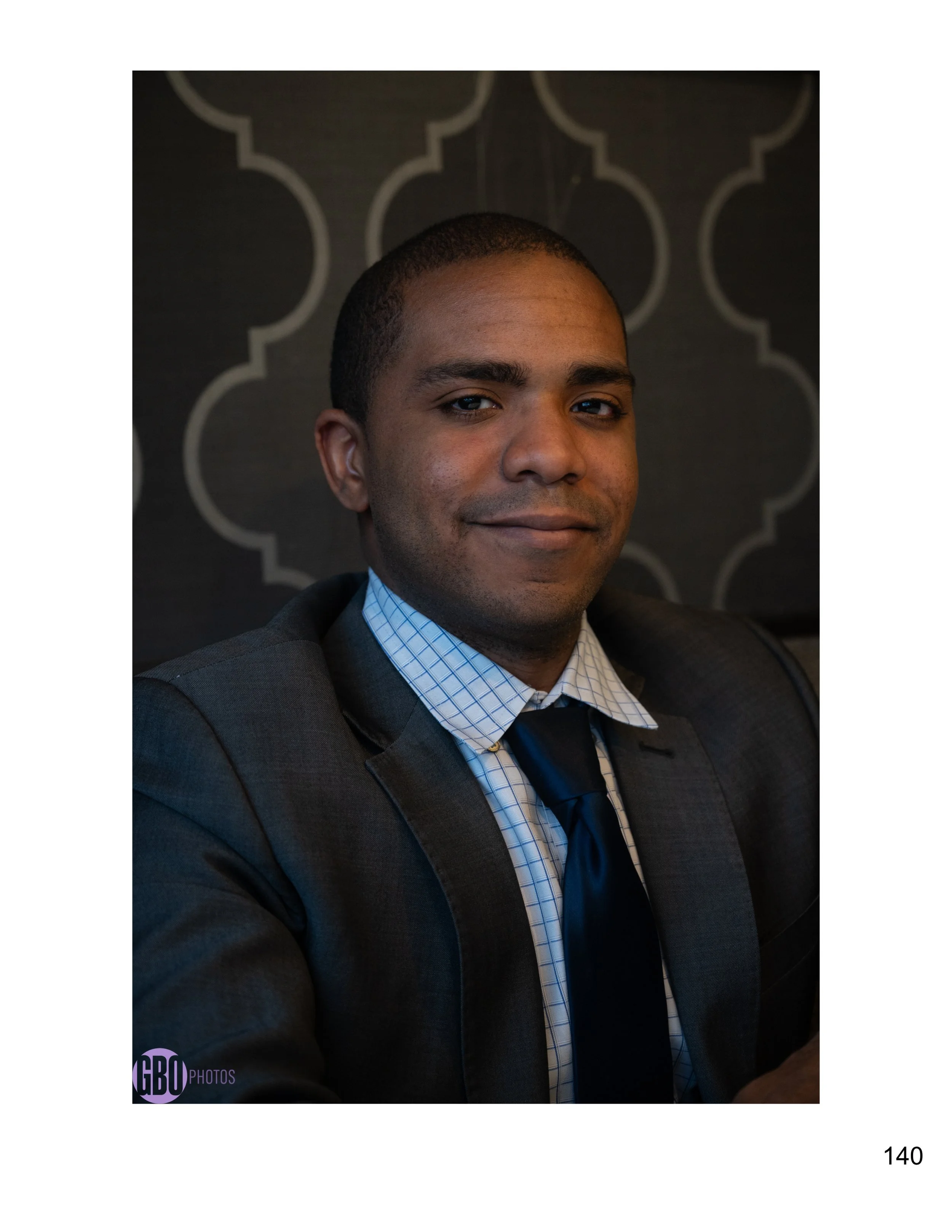 Greg - headshots-140.jpg