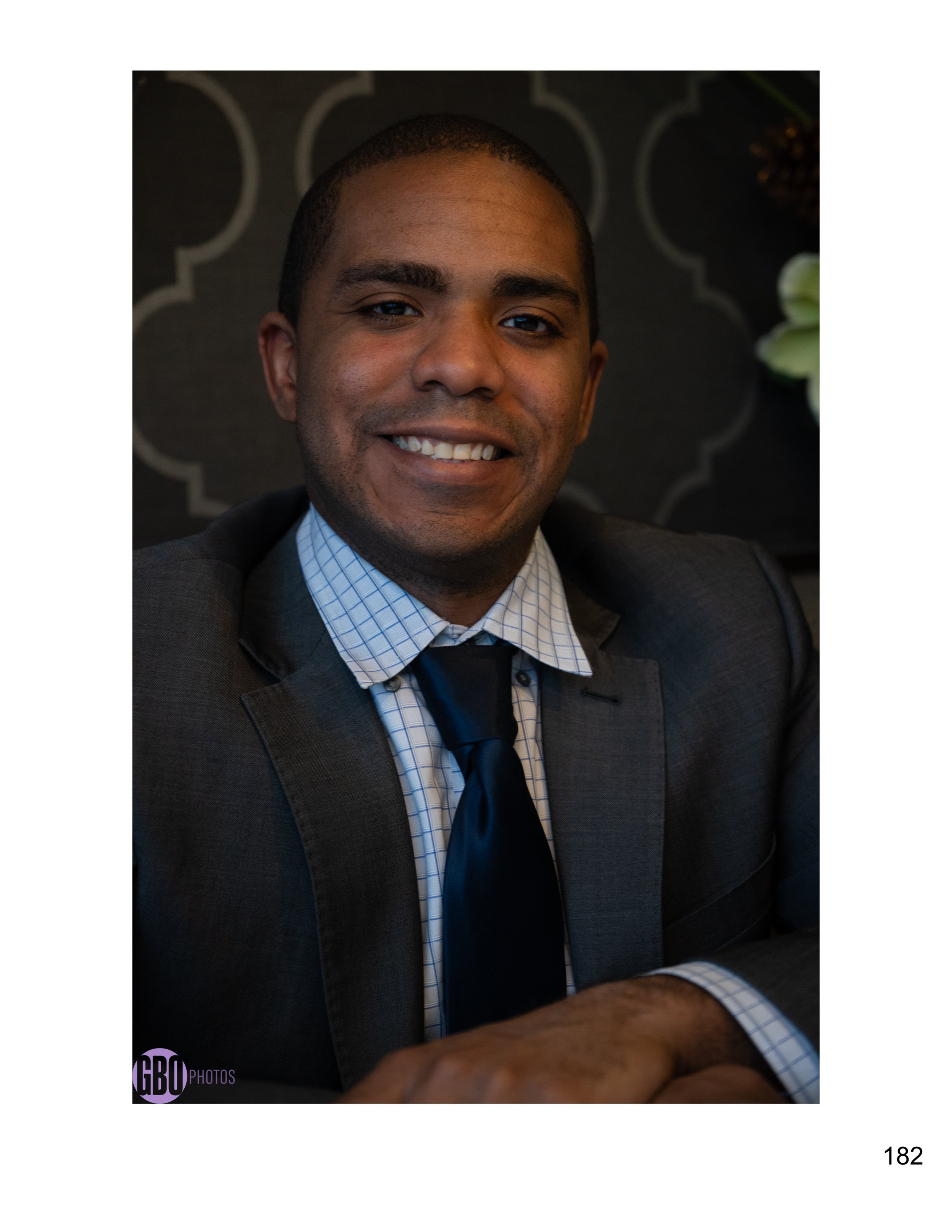 Greg - headshots-182.jpg