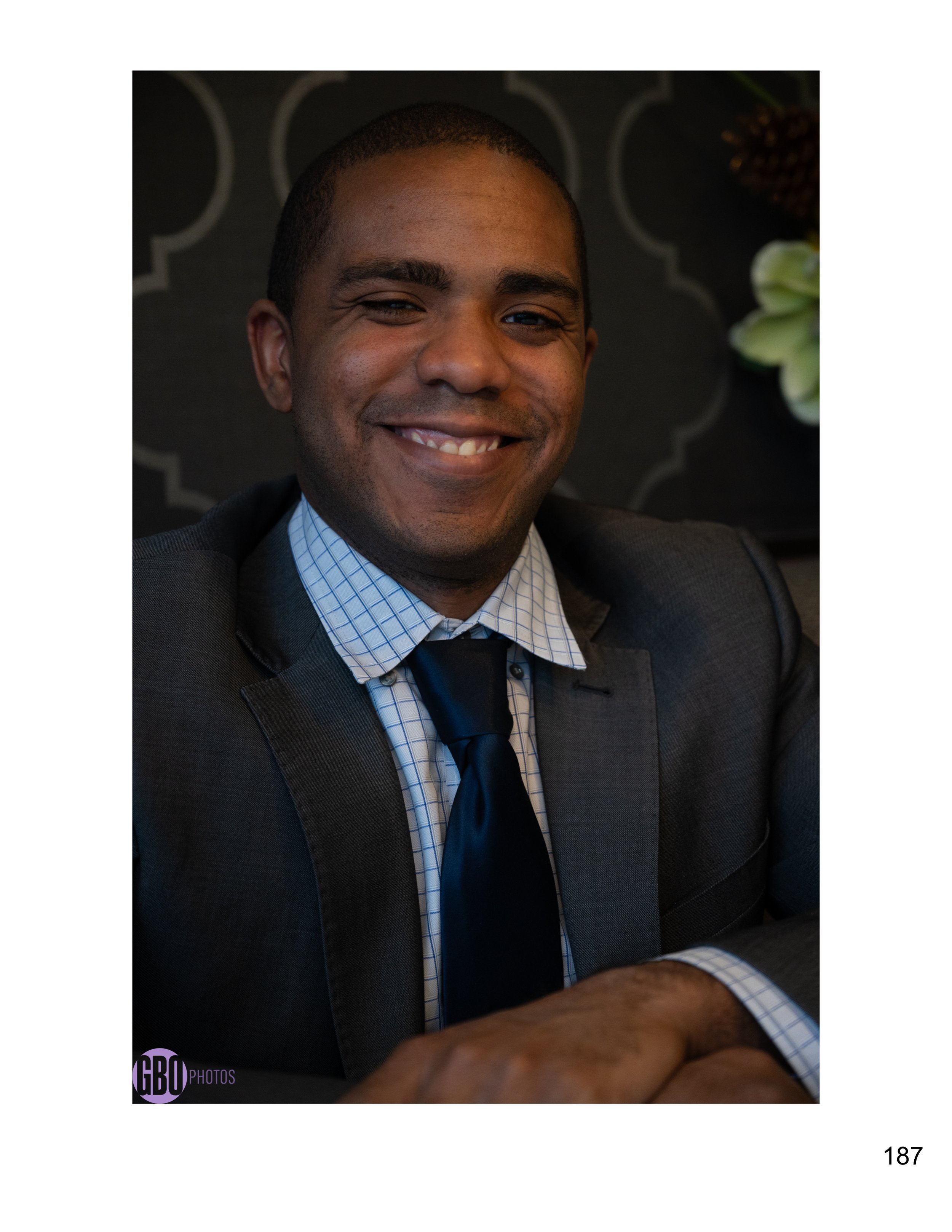 Greg - headshots-187.jpg