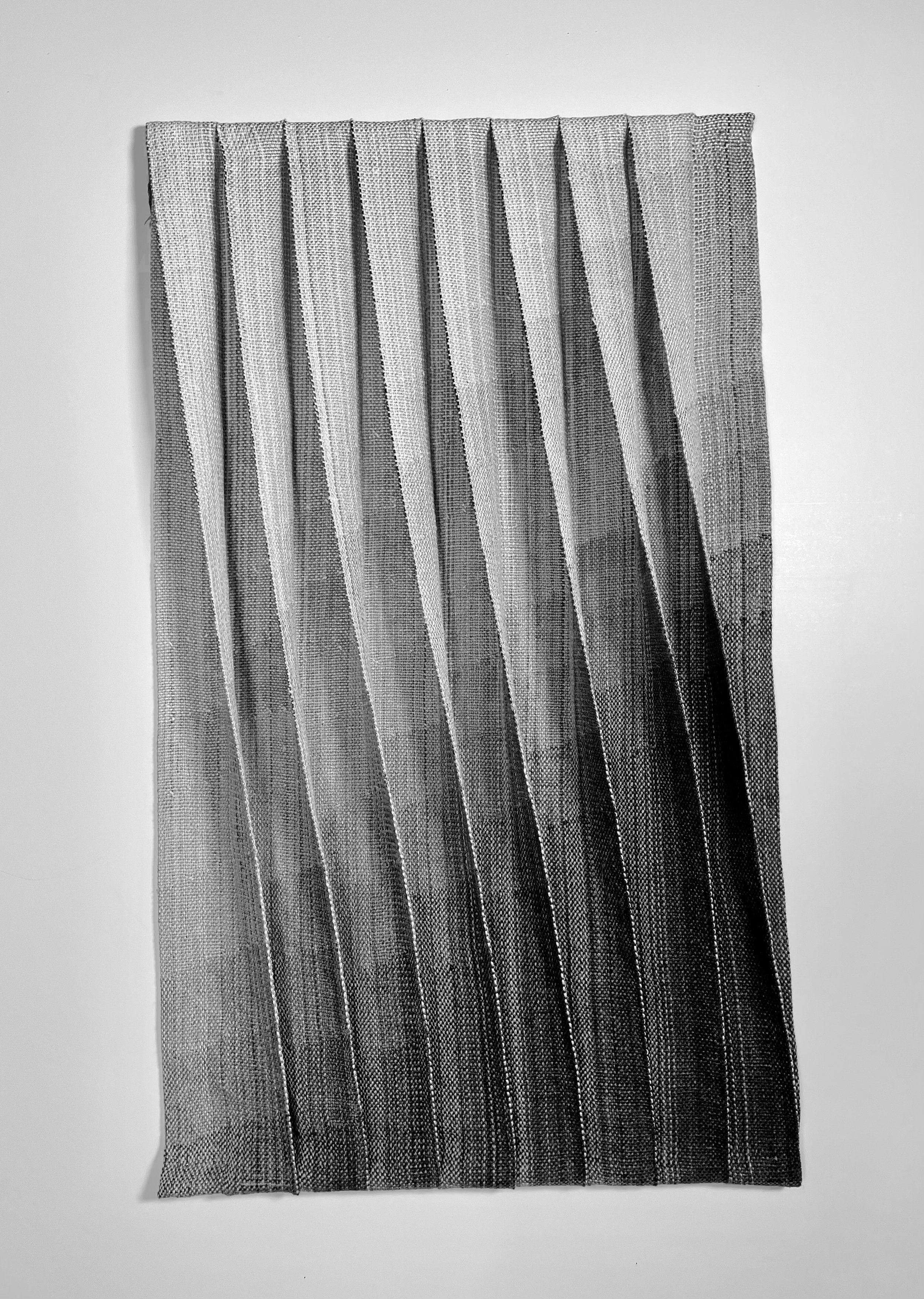    Folds #5     Linen    16.5 x 28.5  