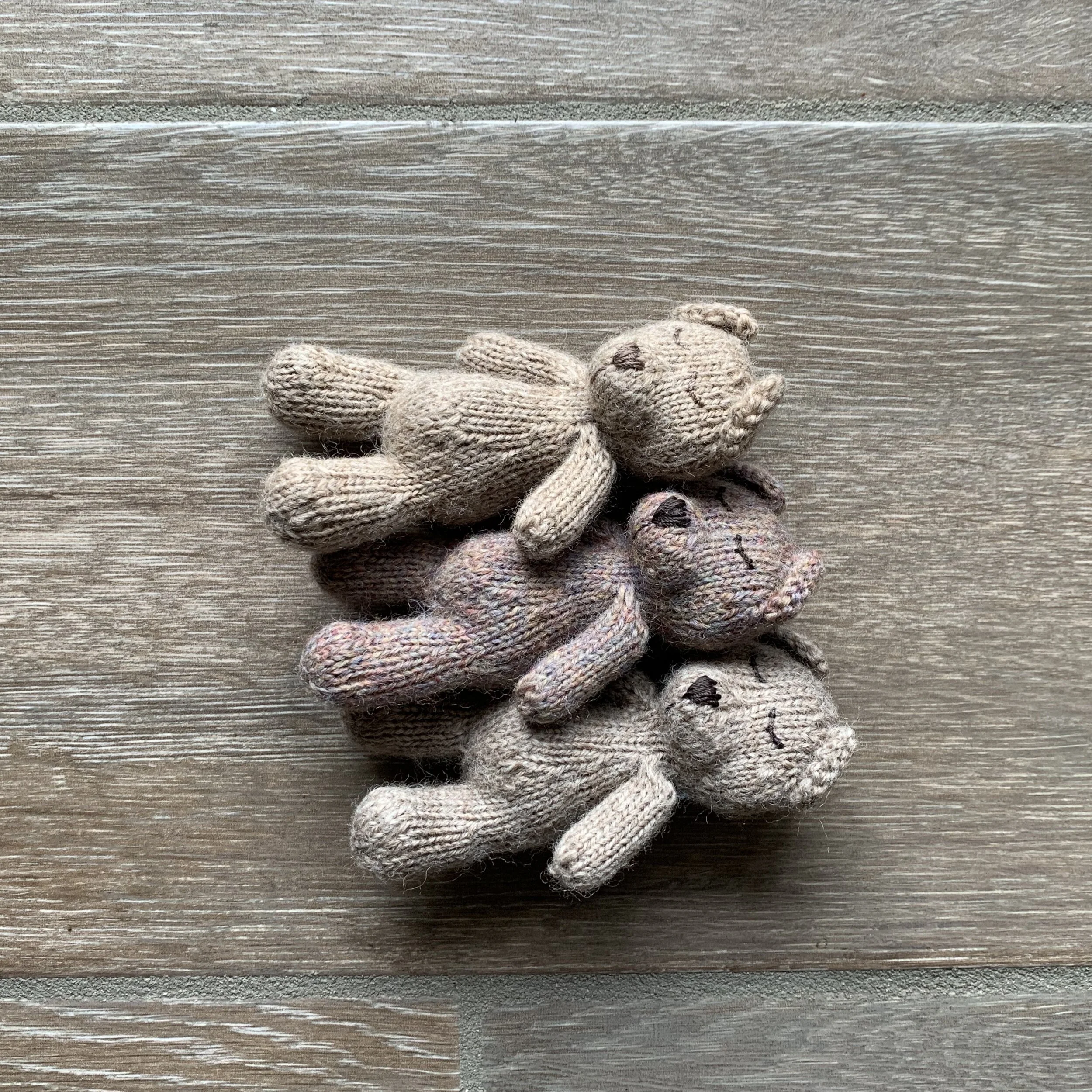 AEFF7154-97BF-4ECA-A3C1-245A694EAA46