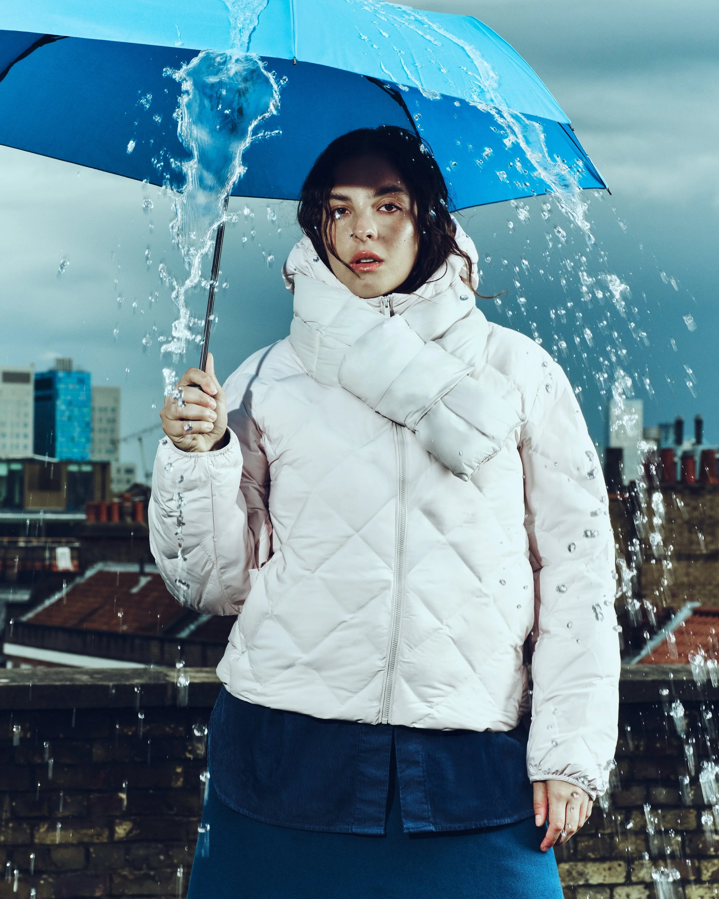 SHOT_04_HB_UNIQLO_SCARLETT_LOOKTWO_082 (1).jpg