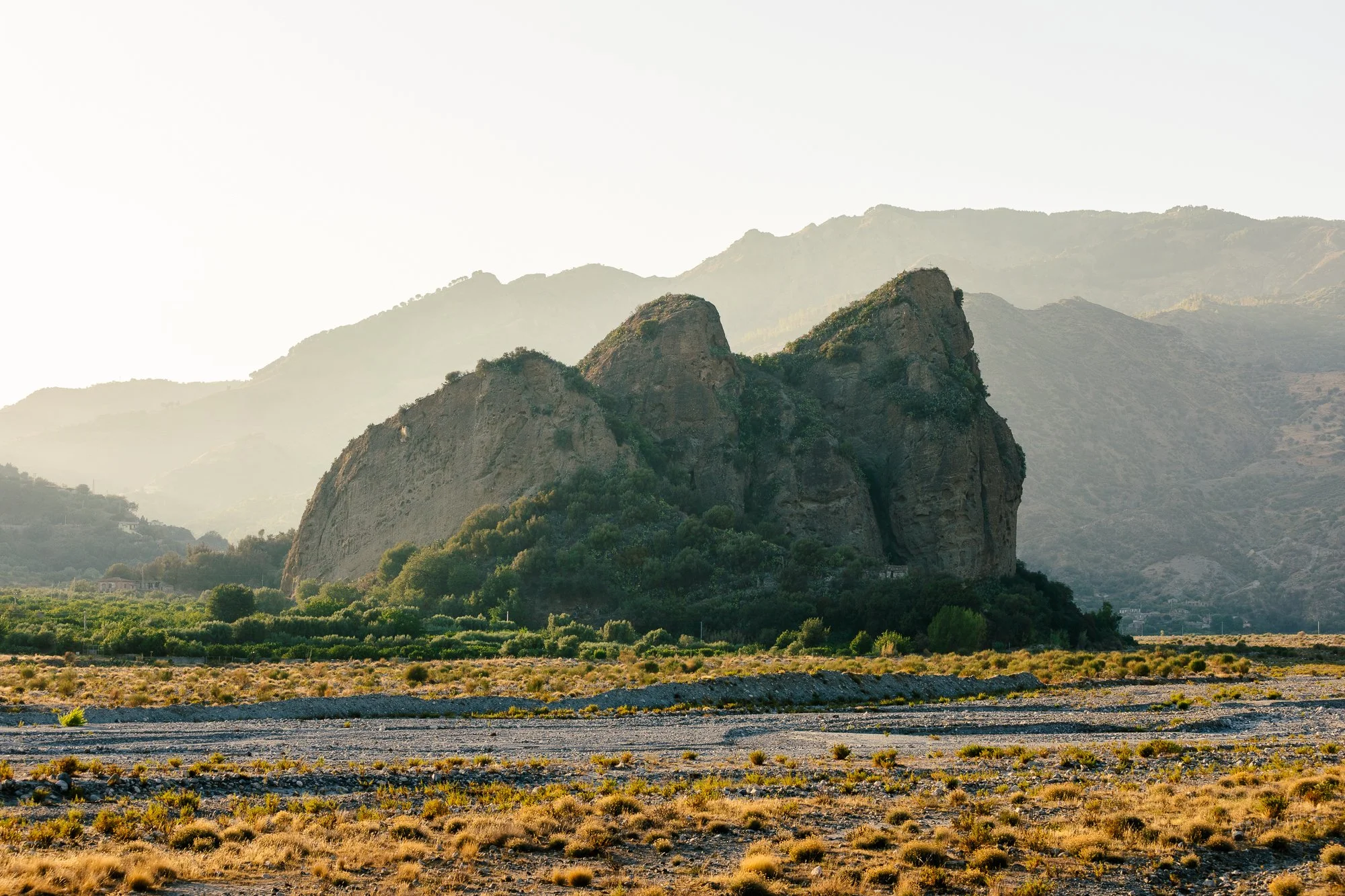 15_Peculiar rock formation in the Amendolea riverbed_Grecanico.jpg