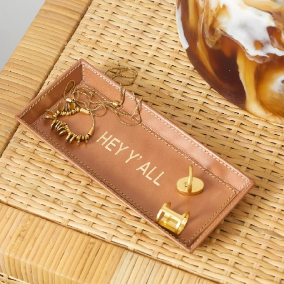 Don&rsquo;t forget we have FABULOUS last minute gifts! And they&rsquo;re 30% off! Stop by or shop online. We&rsquo;re here and can mark all the last minute gifts off your list!