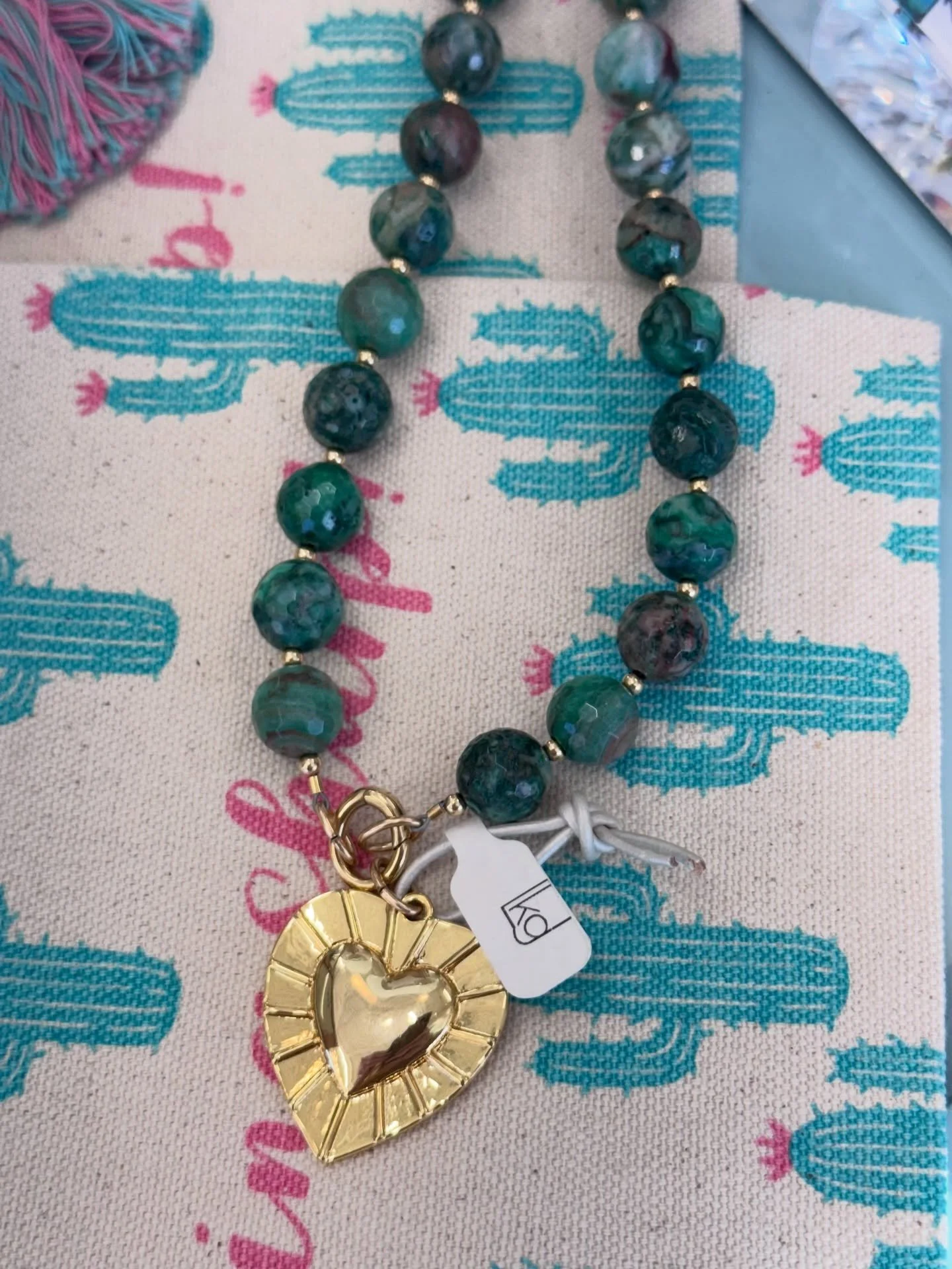 A peek at our perfect gifts for Valentine&rsquo;s Day! So many cute, happy gifts for the loves in your life! 💕