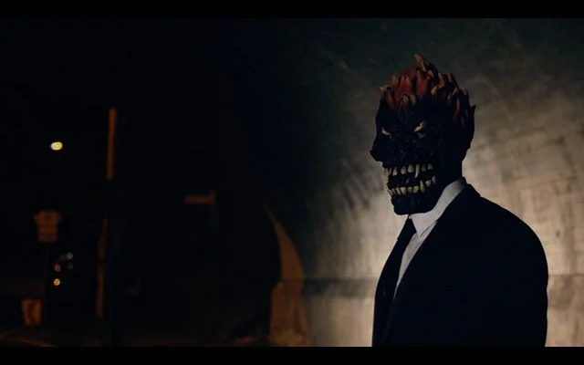 It&rsquo;s almost Halloween! What are you going to dress up as for Halloween this year? 
Spooky still from a spot directed by @henryzalapa 👻 
#halloween #costume #mask #spooky #tunnel #night #filmmaking #canon #filmstill #cinematography #director #p