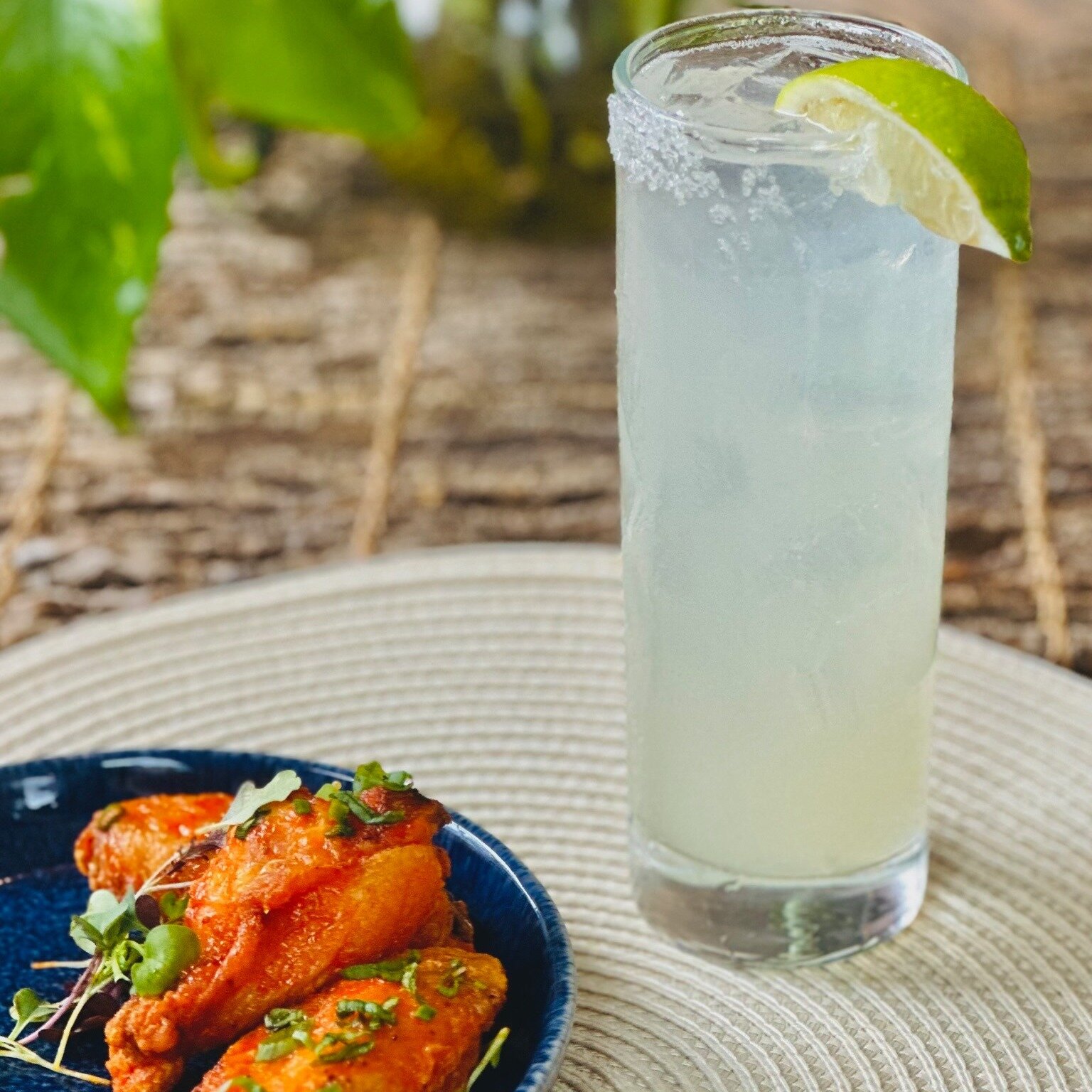 You made it to Wednesday! Celebrate with BLU Point Seafood Co's Happy Hour from 4-6pm. Featuring our Crispy Buffalo Wings &amp; Fresh House Margarita.  #stauntonhappyhour #stauntonva #downtownstaunton #blupointseafood #visitva