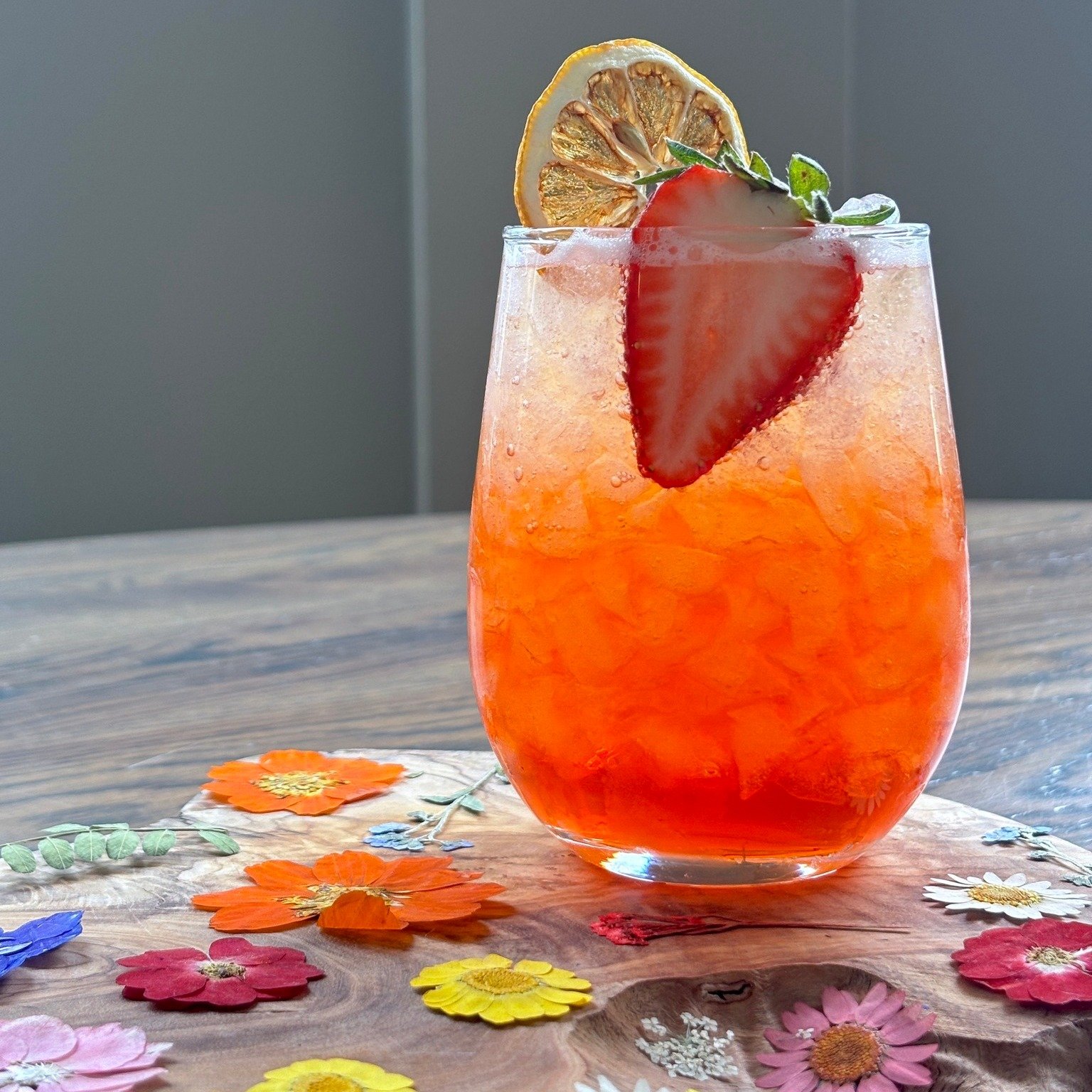 It's officially strawberry 🍓season! Come try our cocktail for May, the Strawberry Fields Spritzer! 

Strawberry-Infused Aperol | Amaro Nonino | Rhubarb Bitters | Lemon | Brut Sparkling Wine

 #VisitVA #stauntonvafoodies #downtownstaunton #blupointse