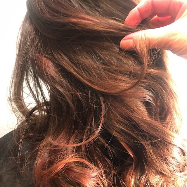 Red balayage in dark brown hair #wellamagma #longhair #redbalayage #brunettehair #unitesmoothandshine #unitehybrid #shineylonghair #wellaprofessional #behindthechairstylist #njstylist #njsalon #njhairsalon #njhairstylist #sussexcountylife @salonseren