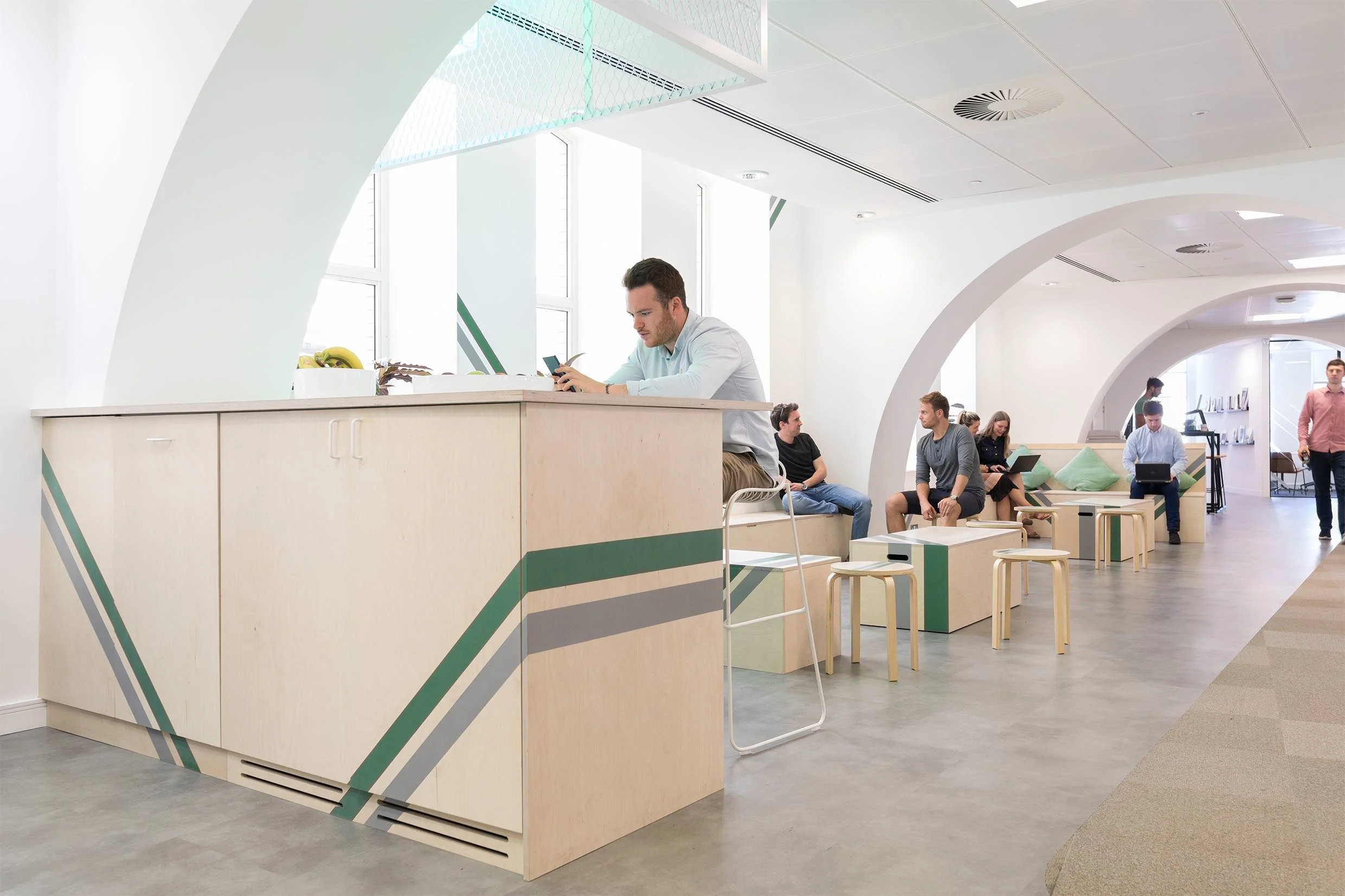 trifle-office-design-Octagon-2.jpg