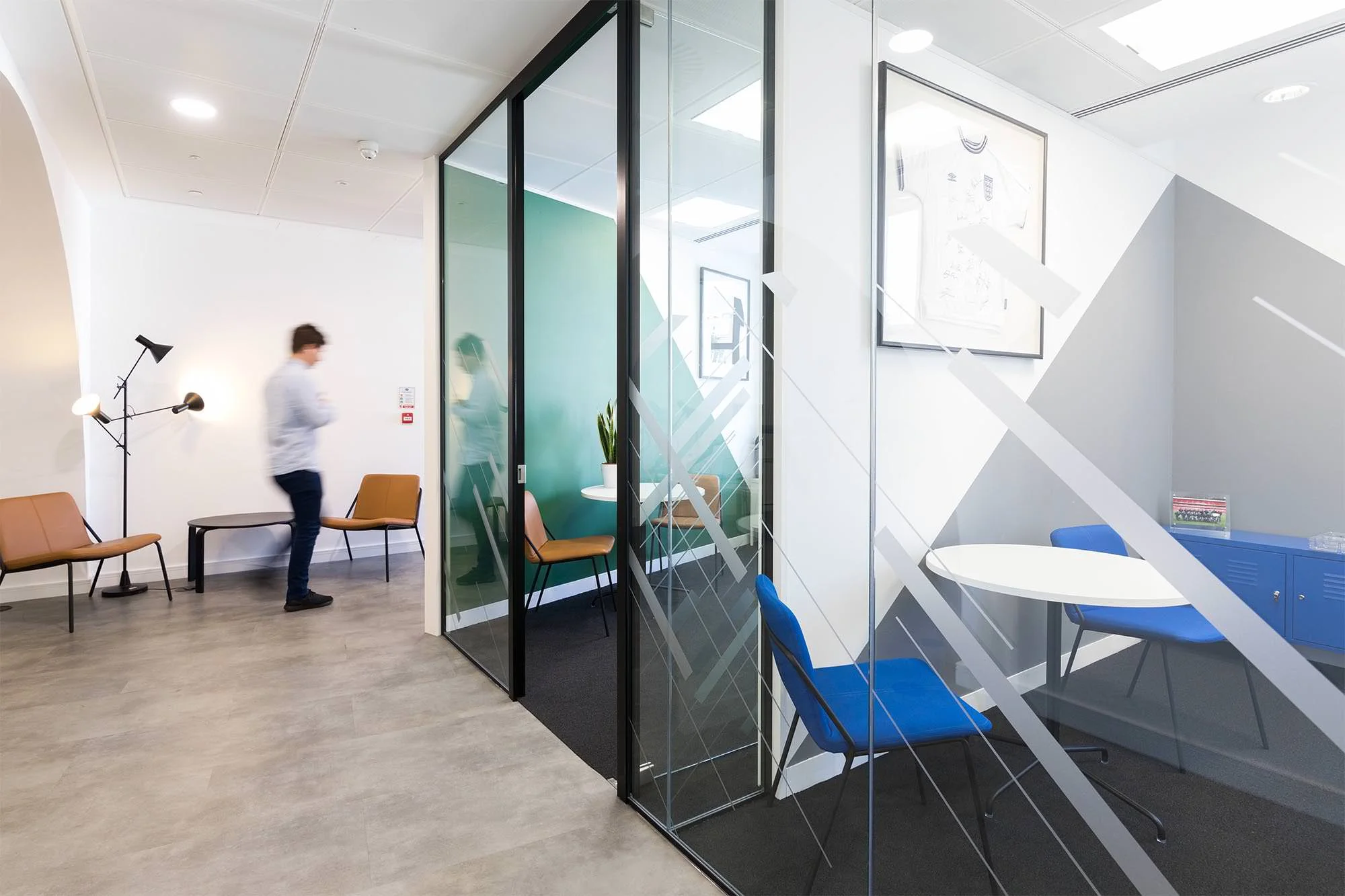 trifle-office-design-Octagon-7.jpg