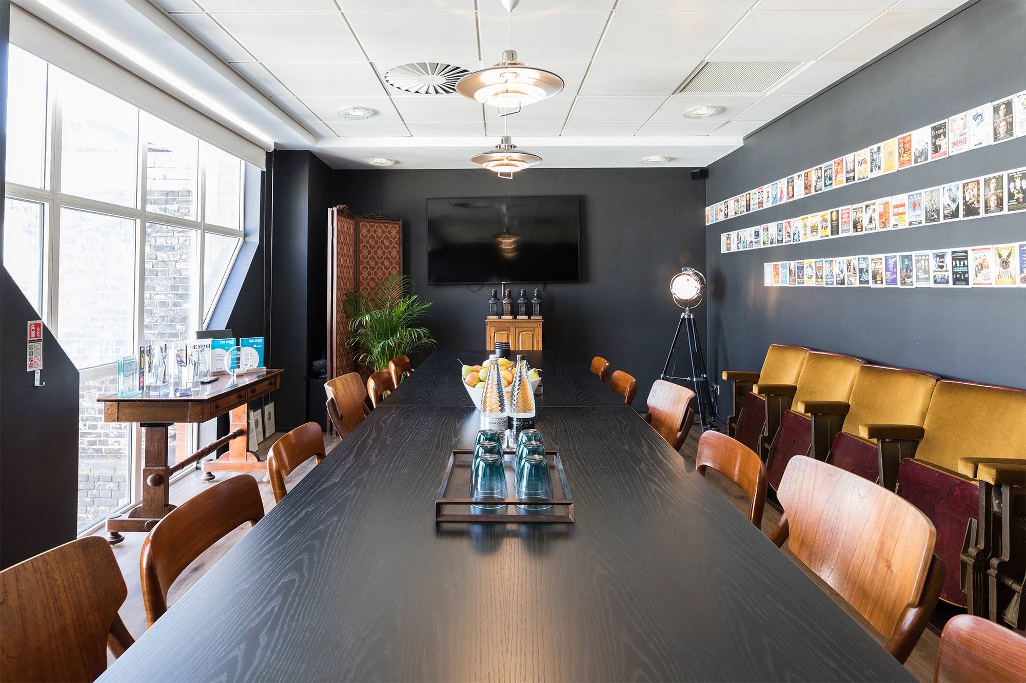 trifle-office-design-sonia-friedman-7.jpg