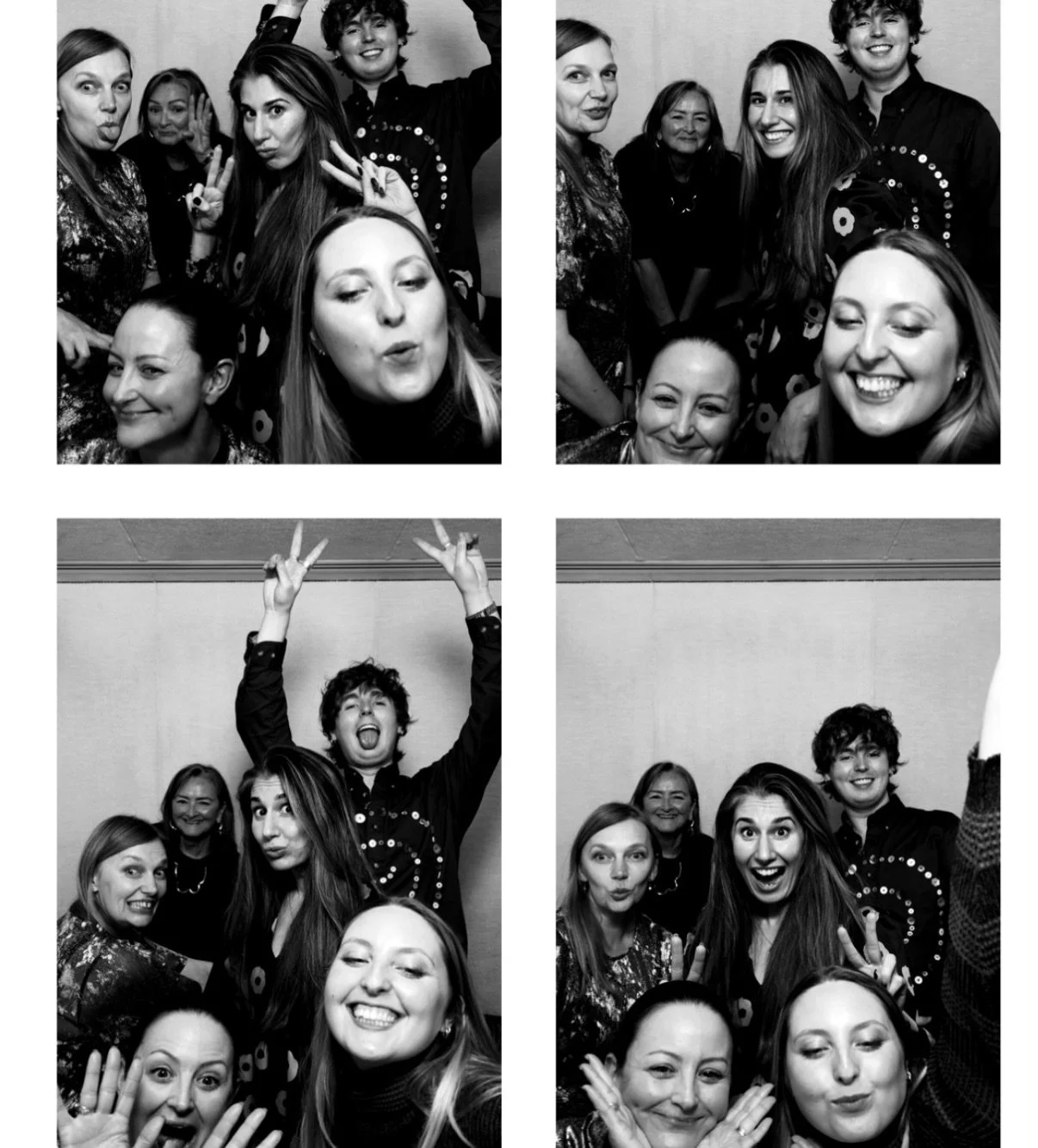 Christmas Do-ing 🧑🏼&zwj;🎄🎅🏼

Team @triflecreative x Team @floorstory spent yesterday very busy do-ing Christmas 🎄

A long, delicious lunch at @avemaria.london (their team = the best), a gorgeous deep-dive into scent at @experimentalperfumeclub 