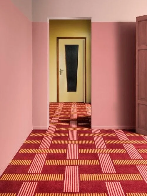 Midweek calls for something a little rebellious ❤️💗
Red and pink are meant to clash&hellip; which is exactly why we love them. Together they&rsquo;re bold, sultry and unapologetically confident.

Dial the tones softer and they become warm, comfortin