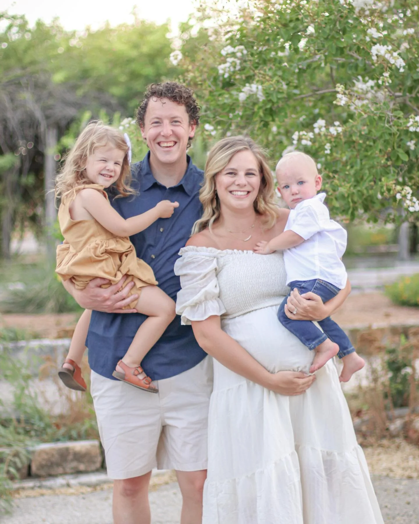 In honor of baby girl Hiley born last week! What a joy!! 

#newbraunfelsphotographer #familyphotography #nbphotographer