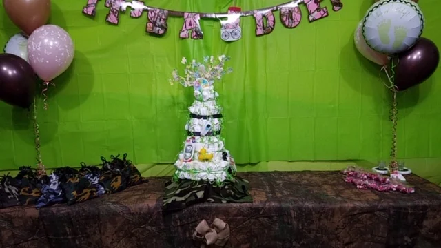 CAMO BABY SHOWER.JPG