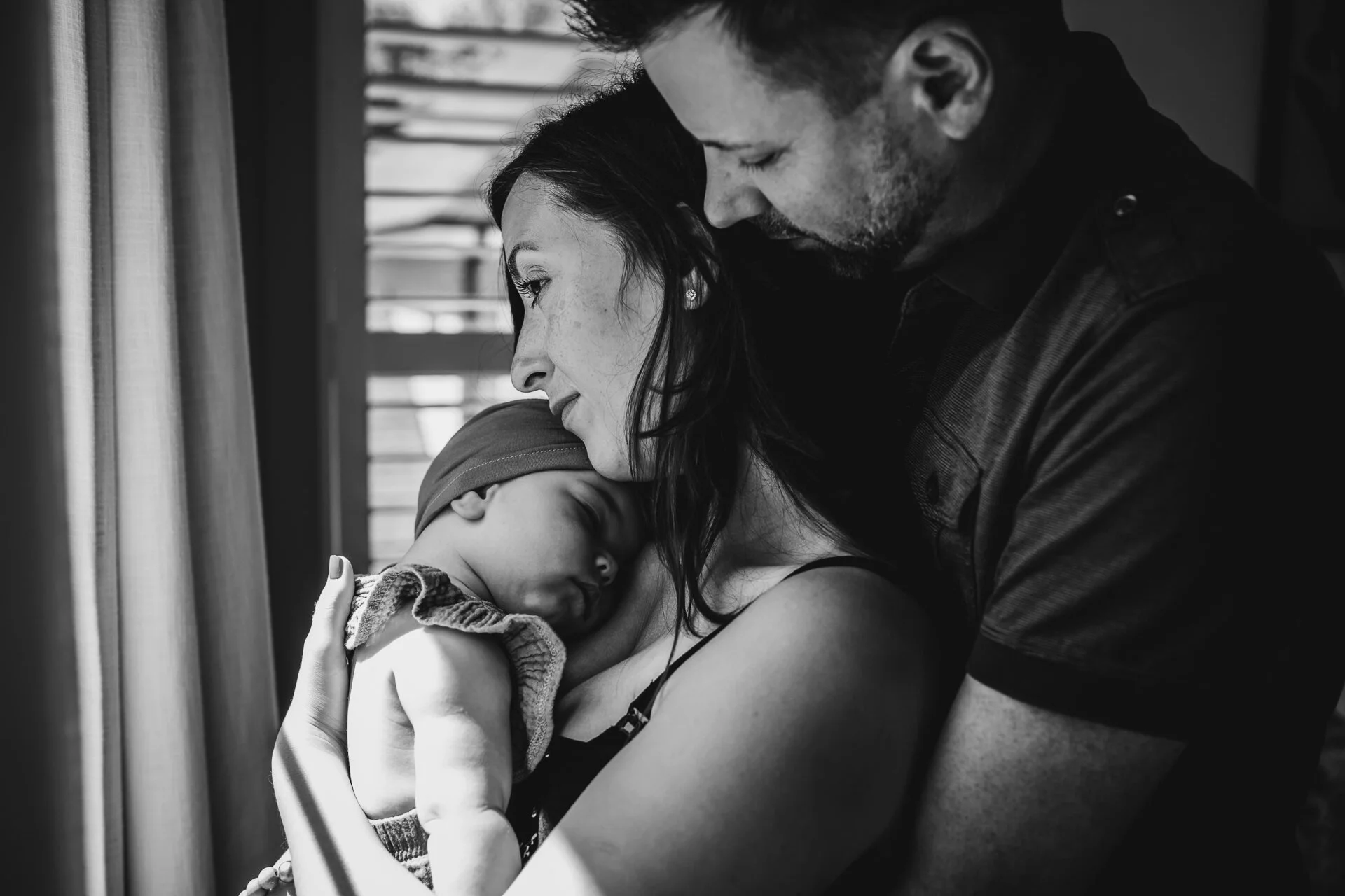 WHAT TO EXPECT FROM YOUR lifestyle IN HOME NEWBORN SESSION