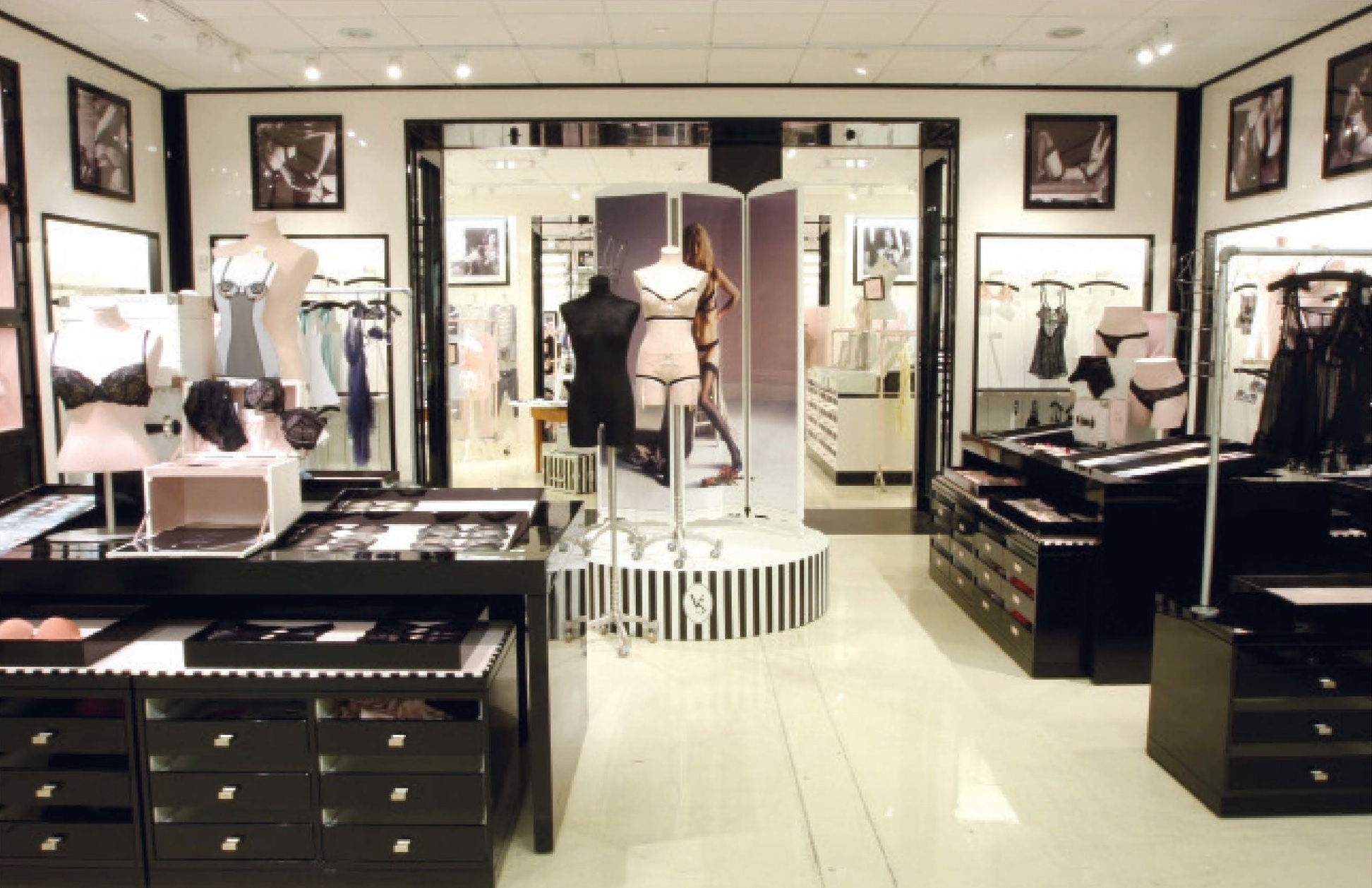 CustomerExperience08_Page_11.jpg