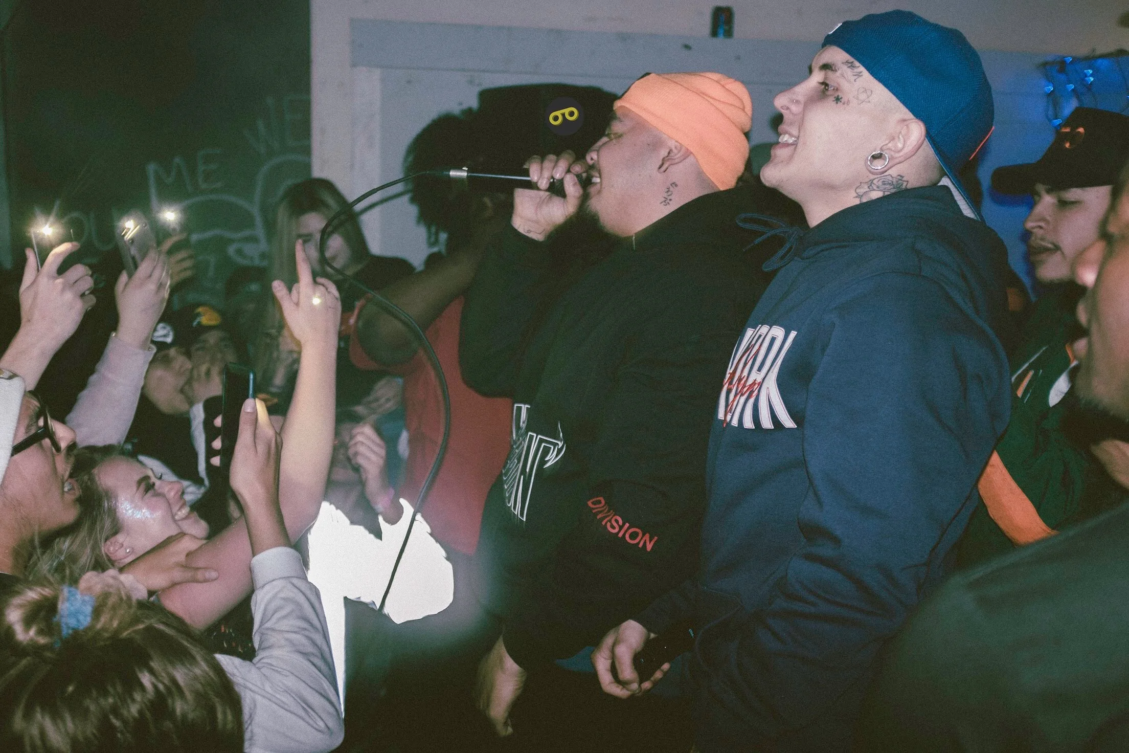 PHEE6Z- STiLL WiT DA STEEL [Feat. Gwapmizzle]