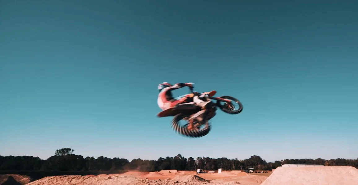 “oakley - ryan dungey” commercial (composer)