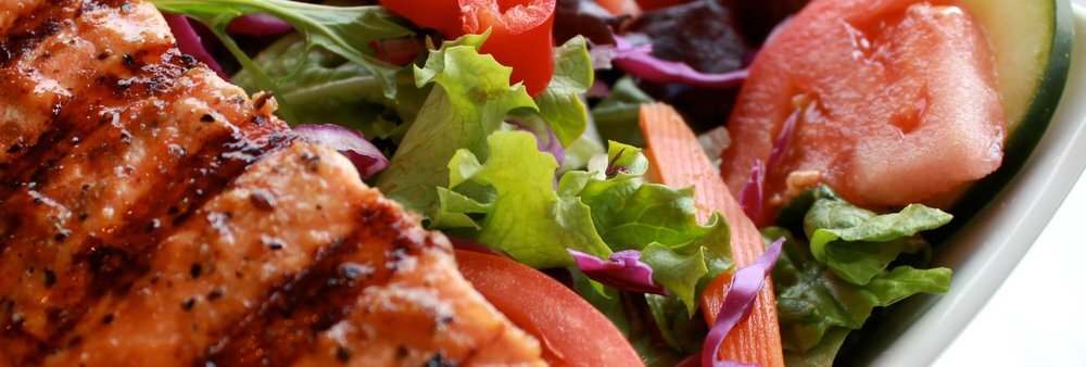 GRILLED+SALMON+SALAD.jpg