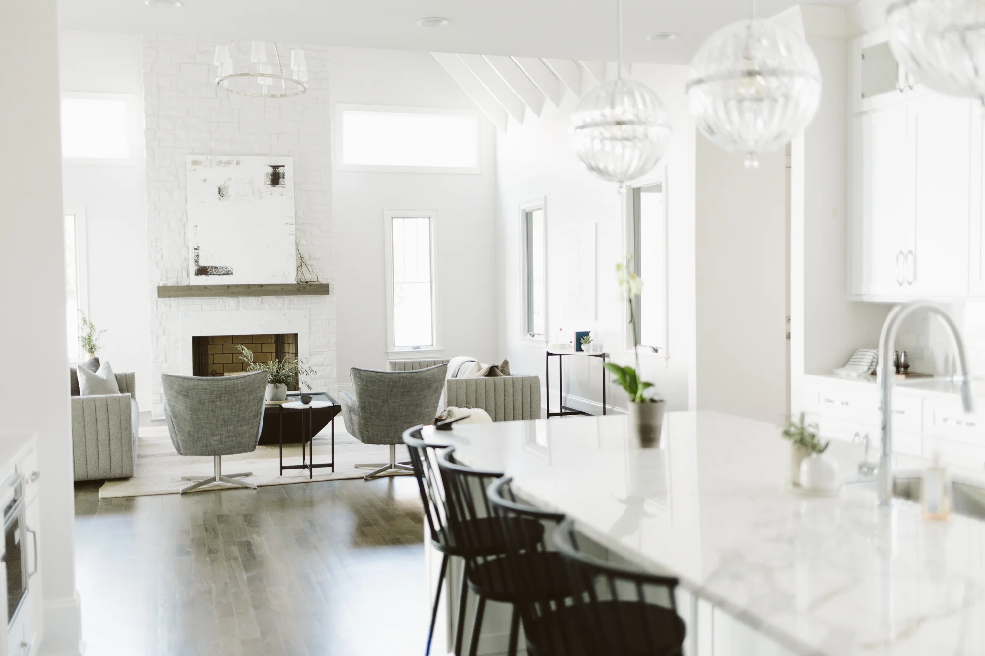 05-Mayker-Interiors-Tour-NASHVILLE-HOME-STAGING-Real-Estate-3524-Trimble.jpg