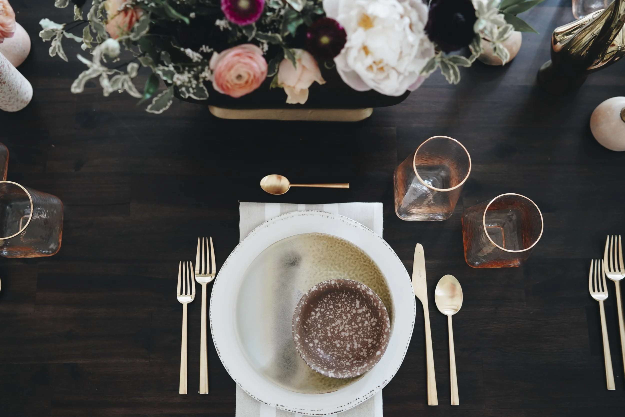 06-mayker-happily-grey-rosé-tablescape.jpg