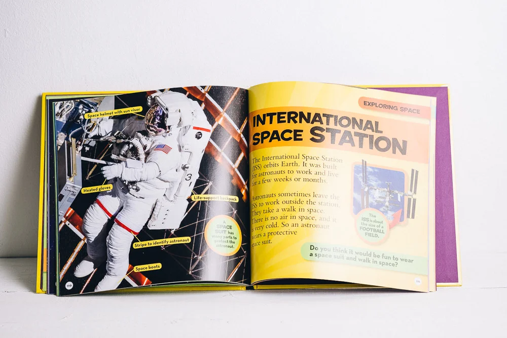 national_geographic_space_book-4.jpg