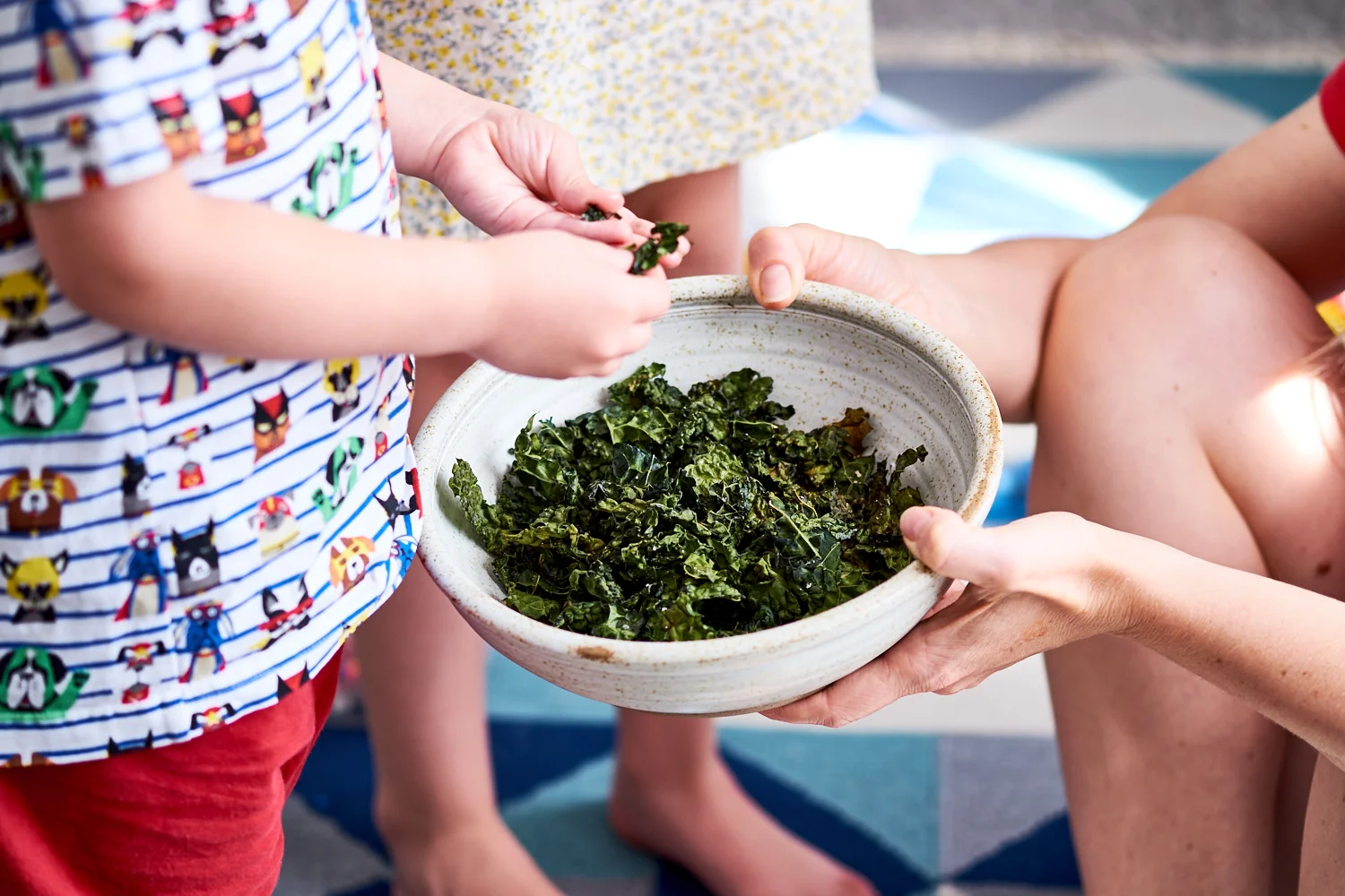 Super_crunchy_kale_crisps-5.jpg