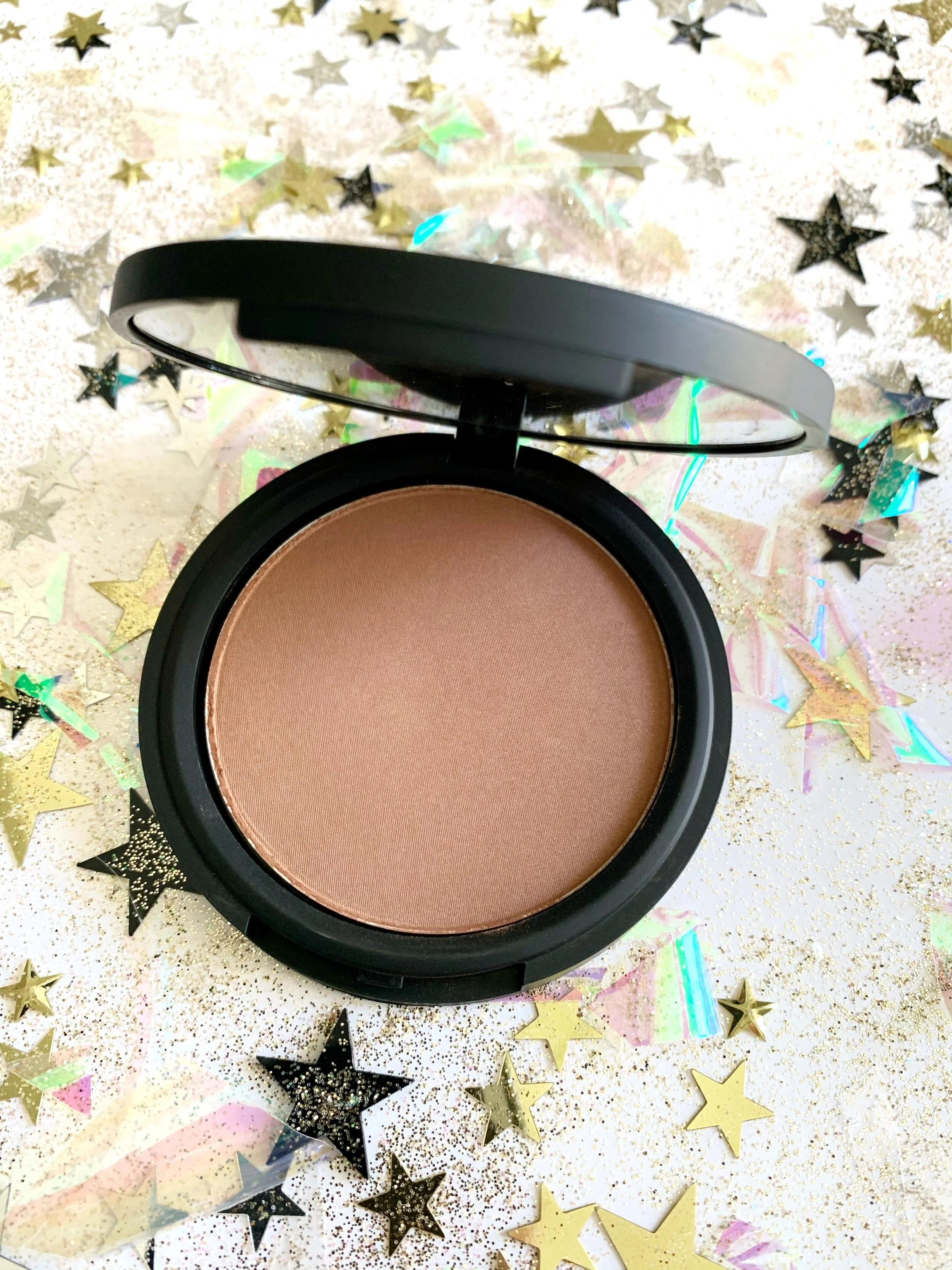 BF84BF06-25D1-40B3-AB04-312851BEF664