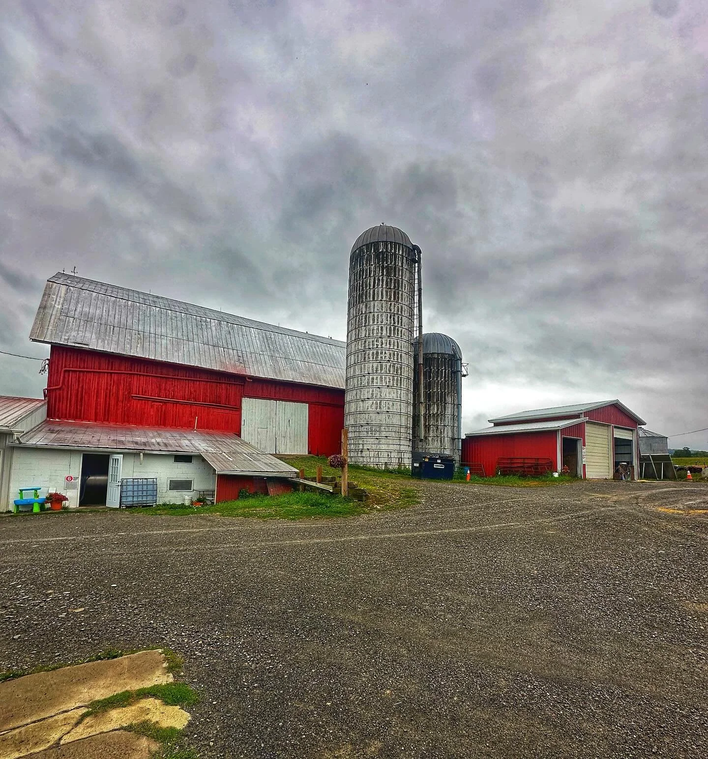 This photo might not look like much to you&hellip; just a wet driveway. But to us, it&rsquo;s one of the greatest blessings we could&rsquo;ve asked for. 🌧️

We&rsquo;ve been so dry, and every drop is needed and appreciated. Grateful for the rain tod