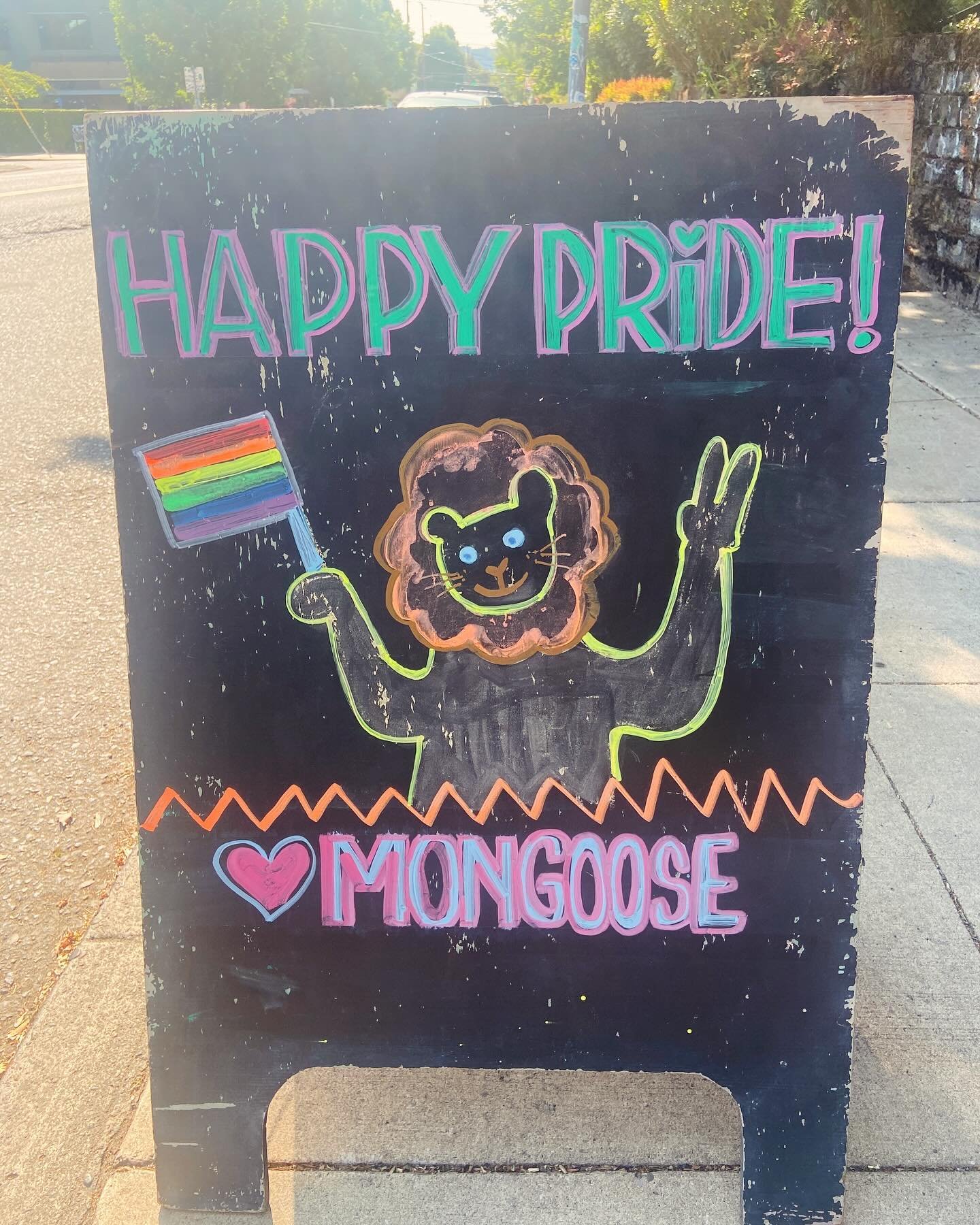 A little late, but we got some colorful displays in the shop to celebrate #pride!!! 🌈🦄🏳️&zwj;🌈 Let&rsquo;s make it a pride summer!