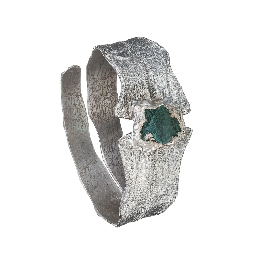 Silver-plated Cuff with Malachite