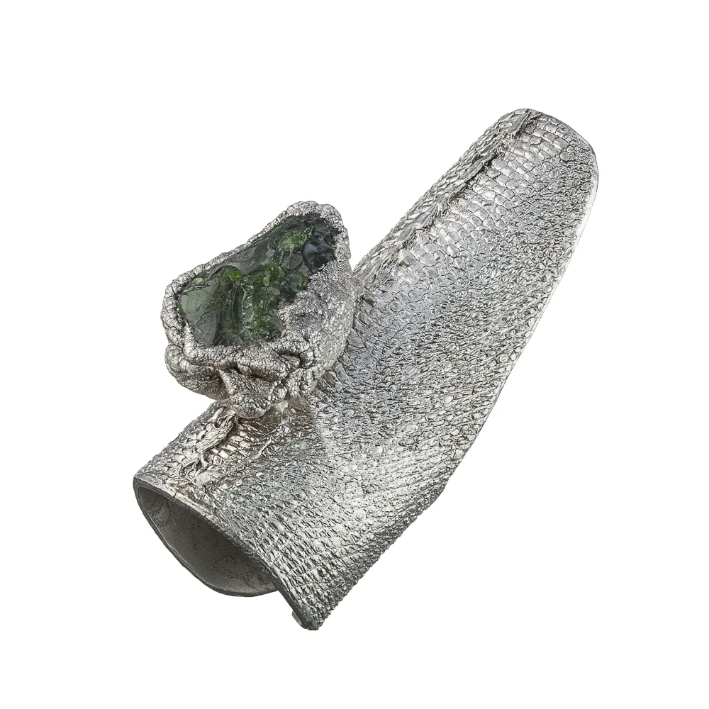 Silver-plated Ring with ??? Iguana Leather Texture
