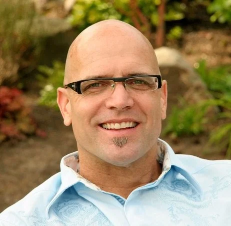 Bridging the Gap-Oregon Outside Advisor: Pastor Marc Estes, Mannahouse Church Pastor Marc is a nationally and internationally known creative communicator and author who has reached thousands with his dynamic leadership skills and unique perspectives on the Bible. He is well respected in Portland/Vancouver and has worked relentlessly to build bridges with other churches, public schools, law enforcement, anti-sex trafficking groups, foster care agencies and other groups to transform our community and break down the walls that have divided it. He is also the President of Portland Bible College that focuses on training leaders around the globe.