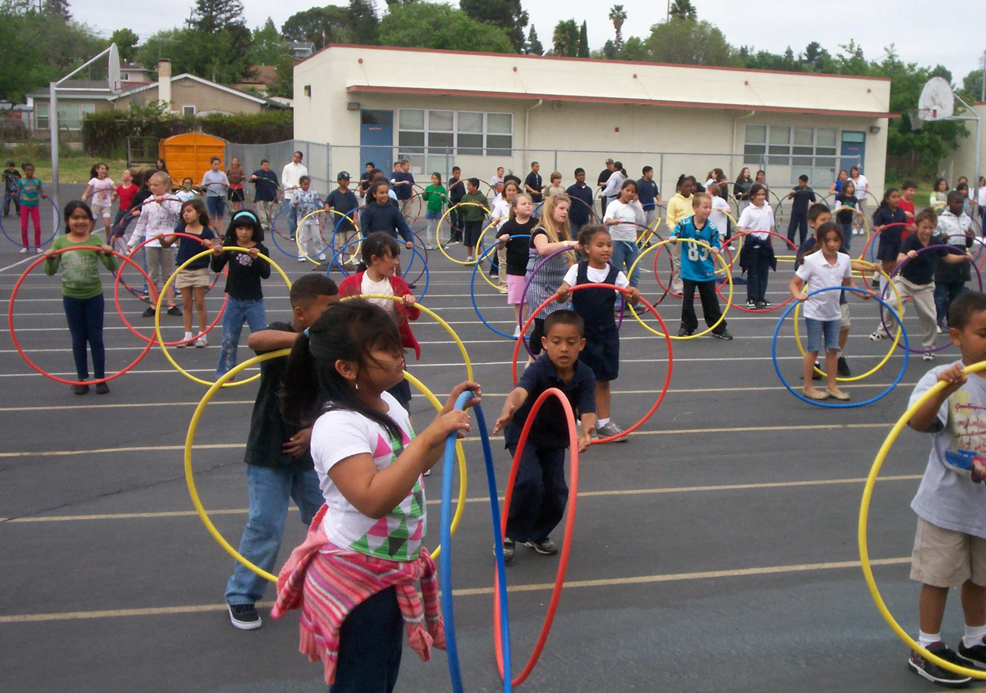 Hula-Hoop-Kids.jpg