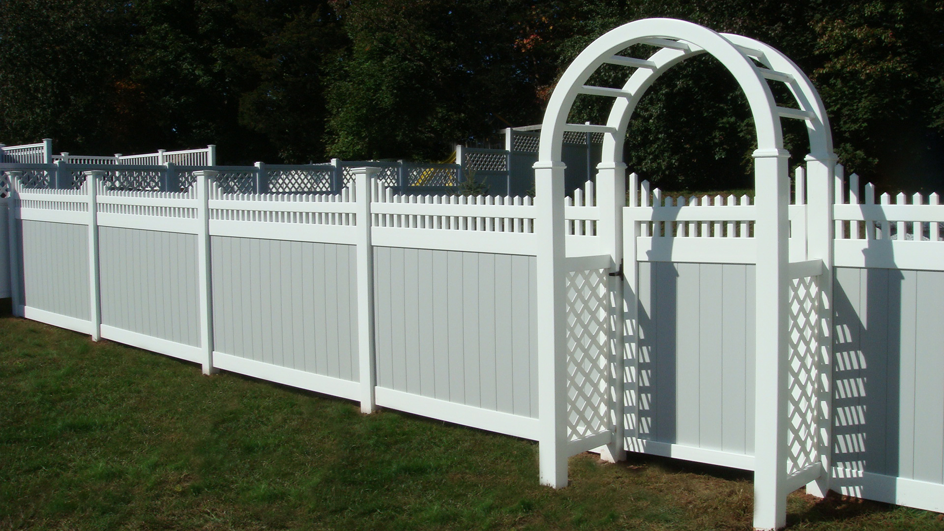Residential, Commercial and Agricultural Fencing Products