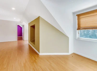 2FloorLivingroom.jpg