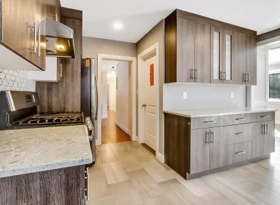 Kitchen1.jpg