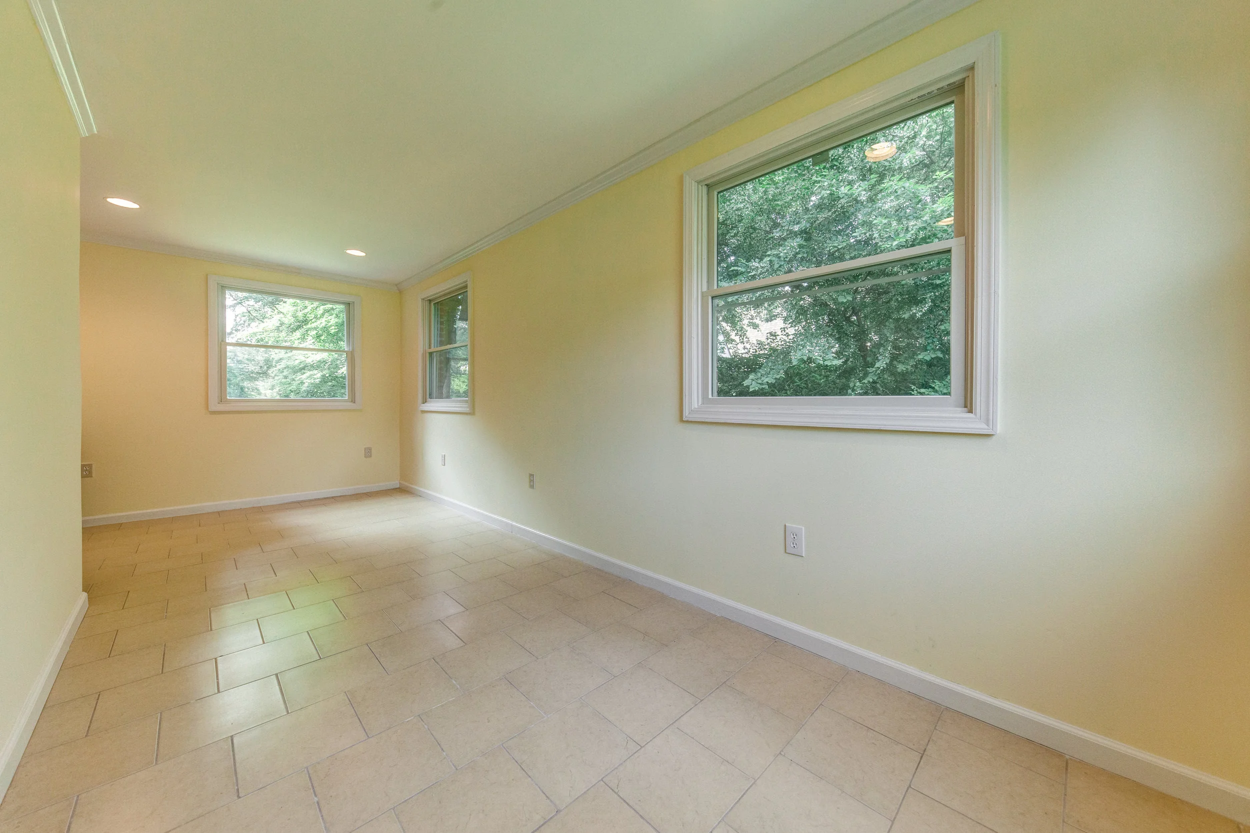 7. bedroom.jpg