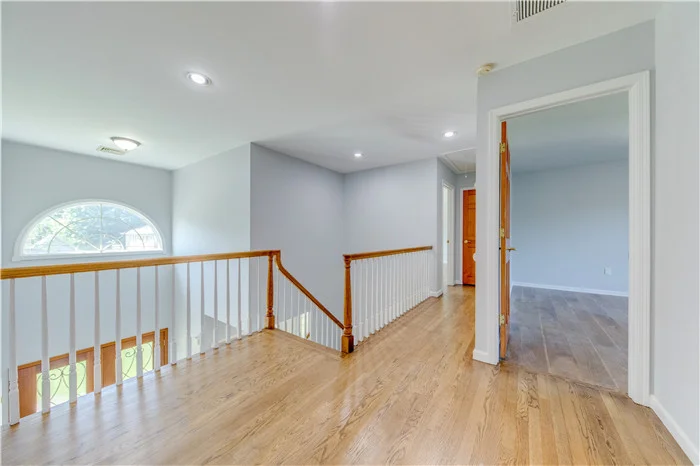 10.Stairs.jpg
