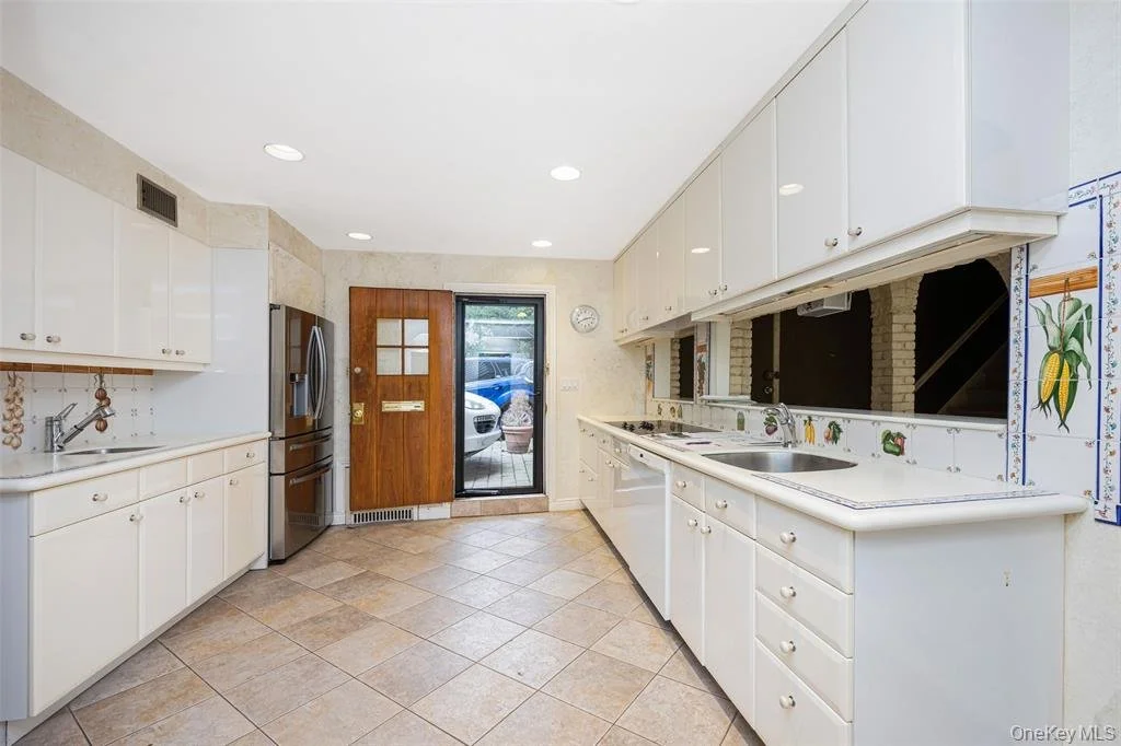 3 Buckingham Place_12.jpeg