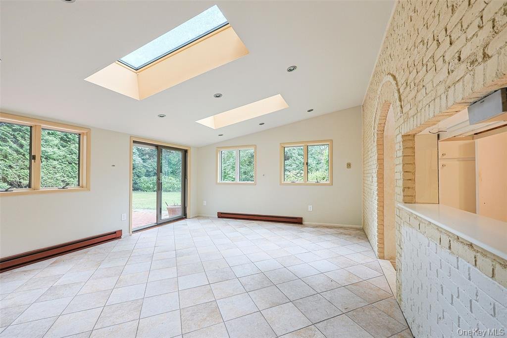 3 Buckingham Place_14.jpeg